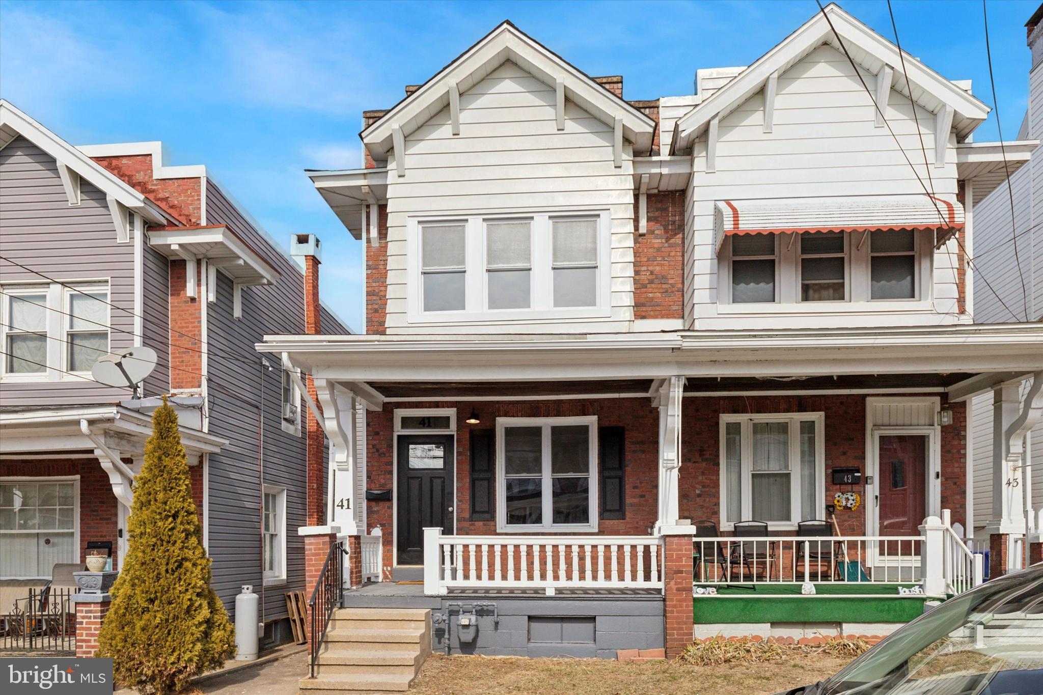 MILLMONT - Residential