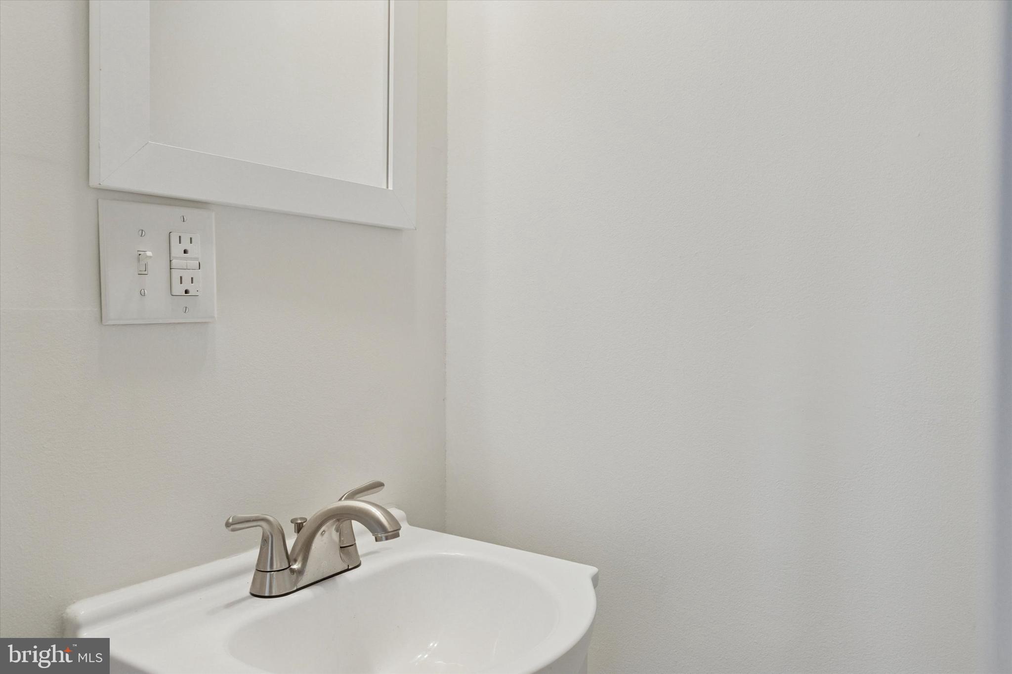 MILLMONT - Residential