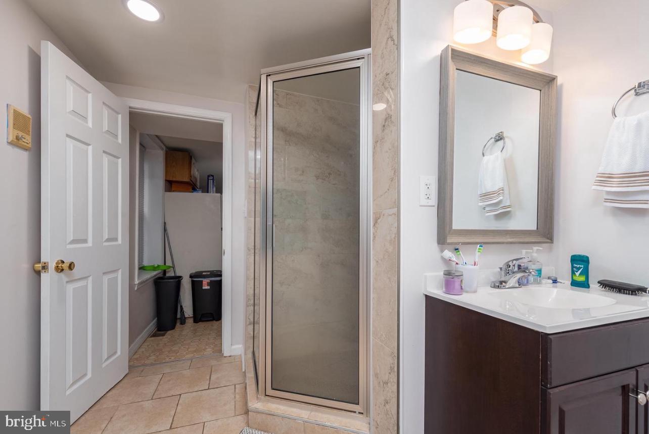 FEDERAL HILL HISTORIC DISTRICT - Residential Lease