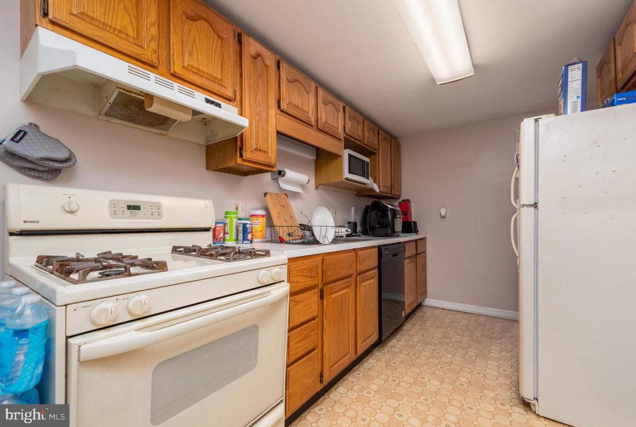 FEDERAL HILL HISTORIC DISTRICT - Residential Lease