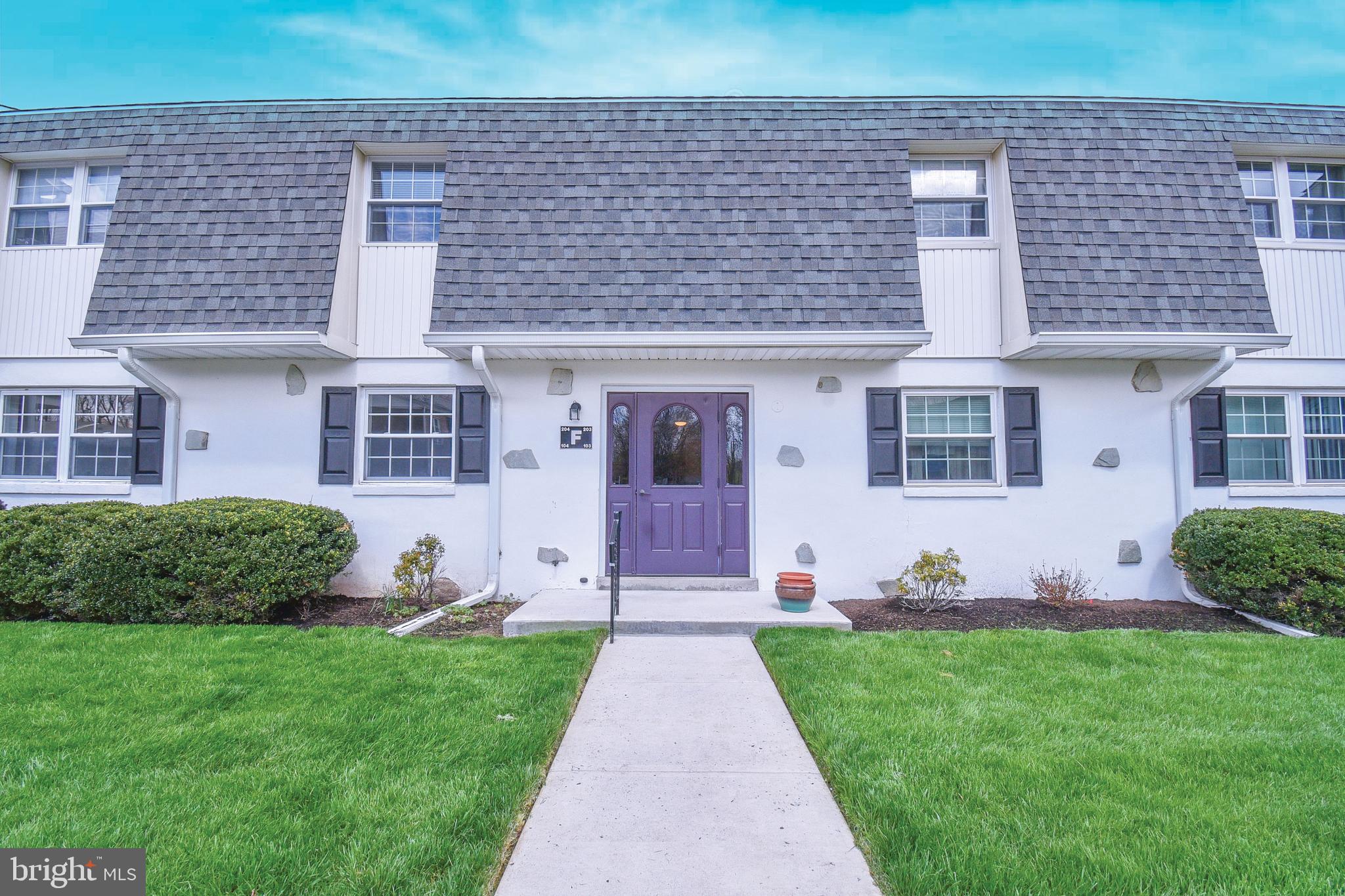 HAMPTON CROSSING - Residential