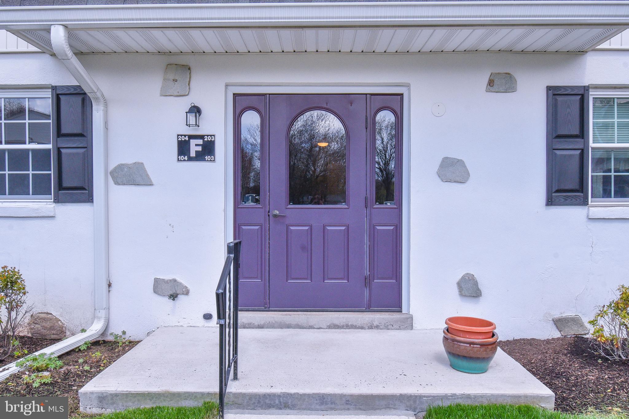 HAMPTON CROSSING - Residential