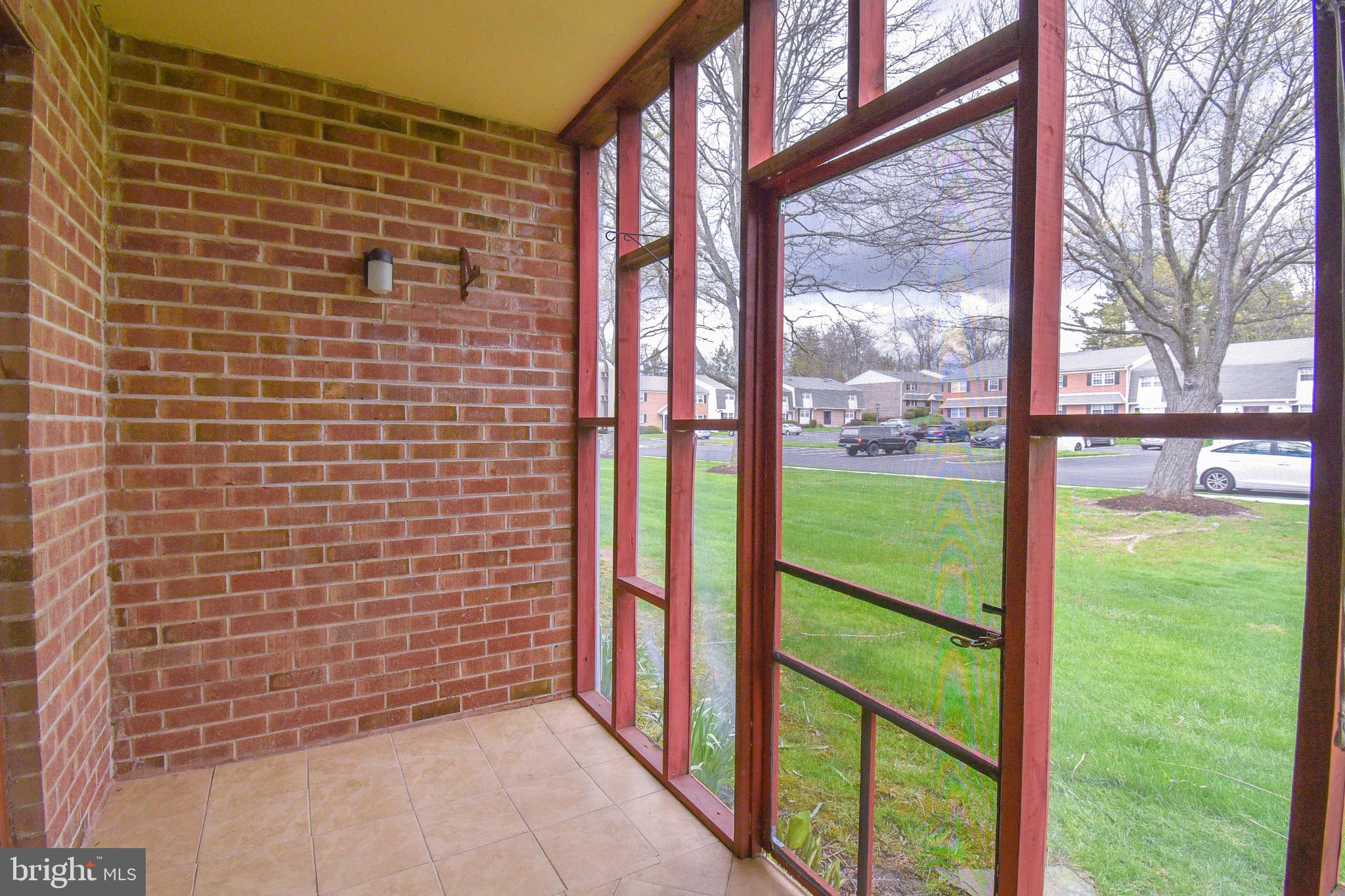 HAMPTON CROSSING - Residential