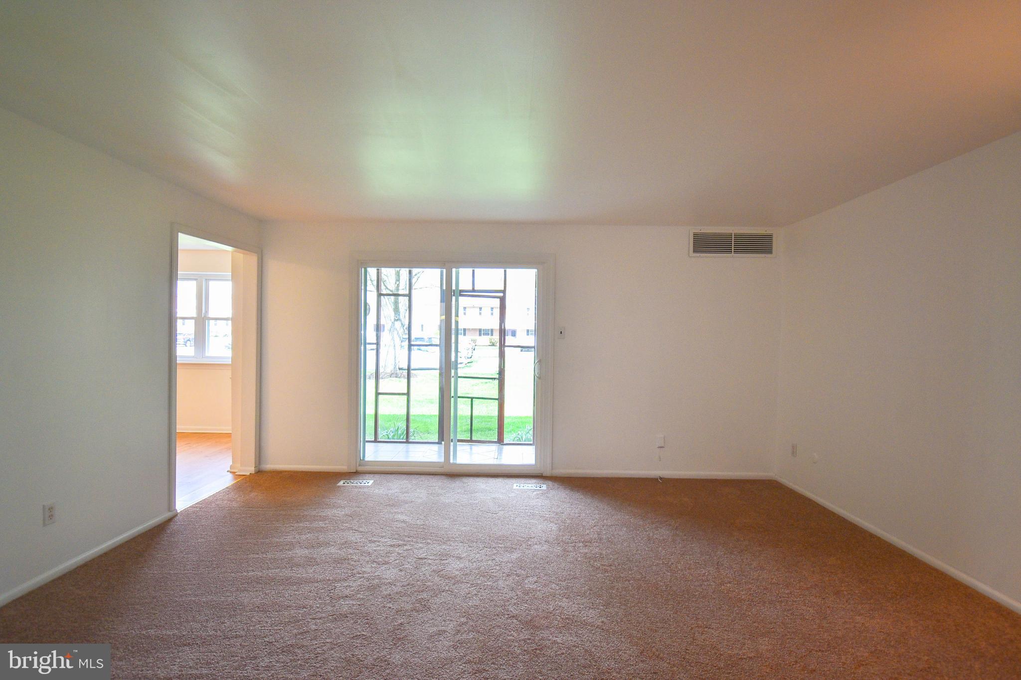 HAMPTON CROSSING - Residential