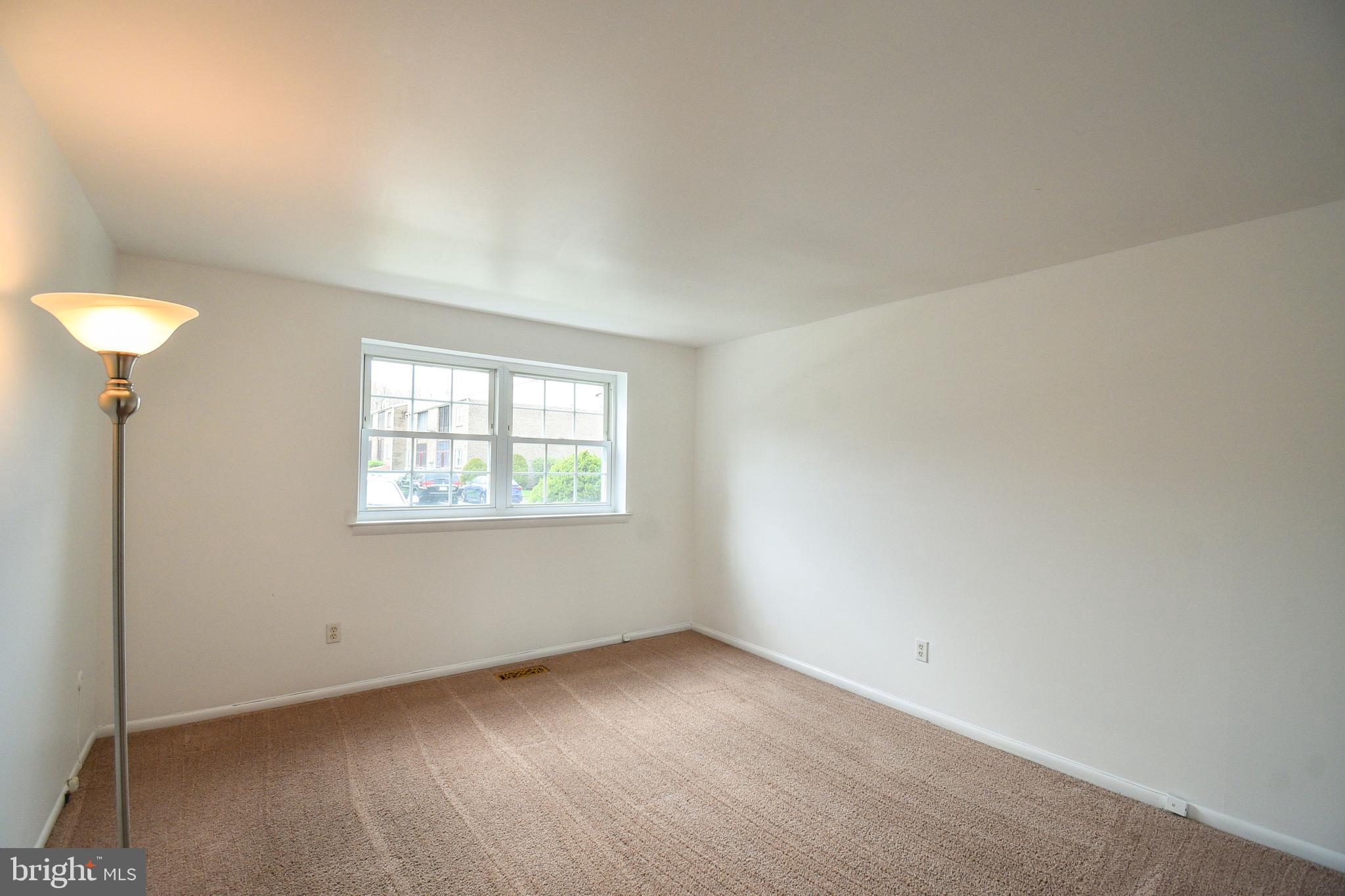 HAMPTON CROSSING - Residential