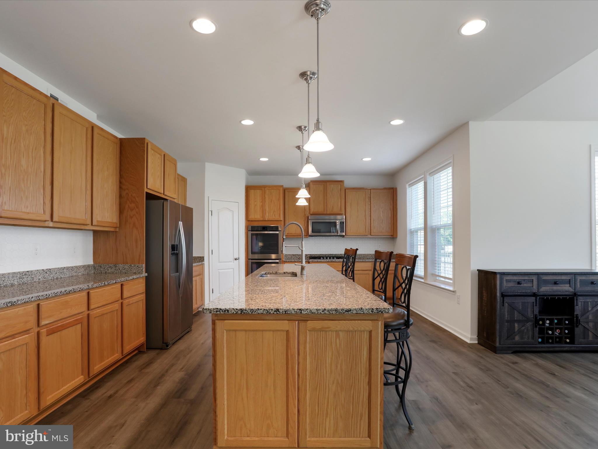 WASHINGTON TRAIL - Residential Lease