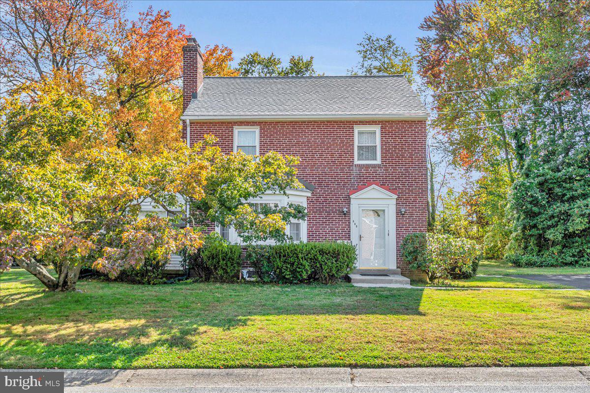 208 DUNCAN AVENUE