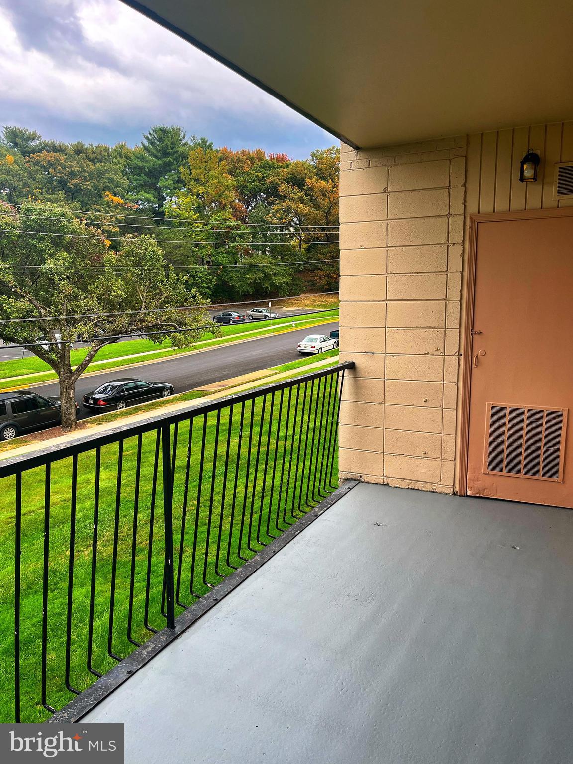 FRENCHMANS CREEK - Residential Lease