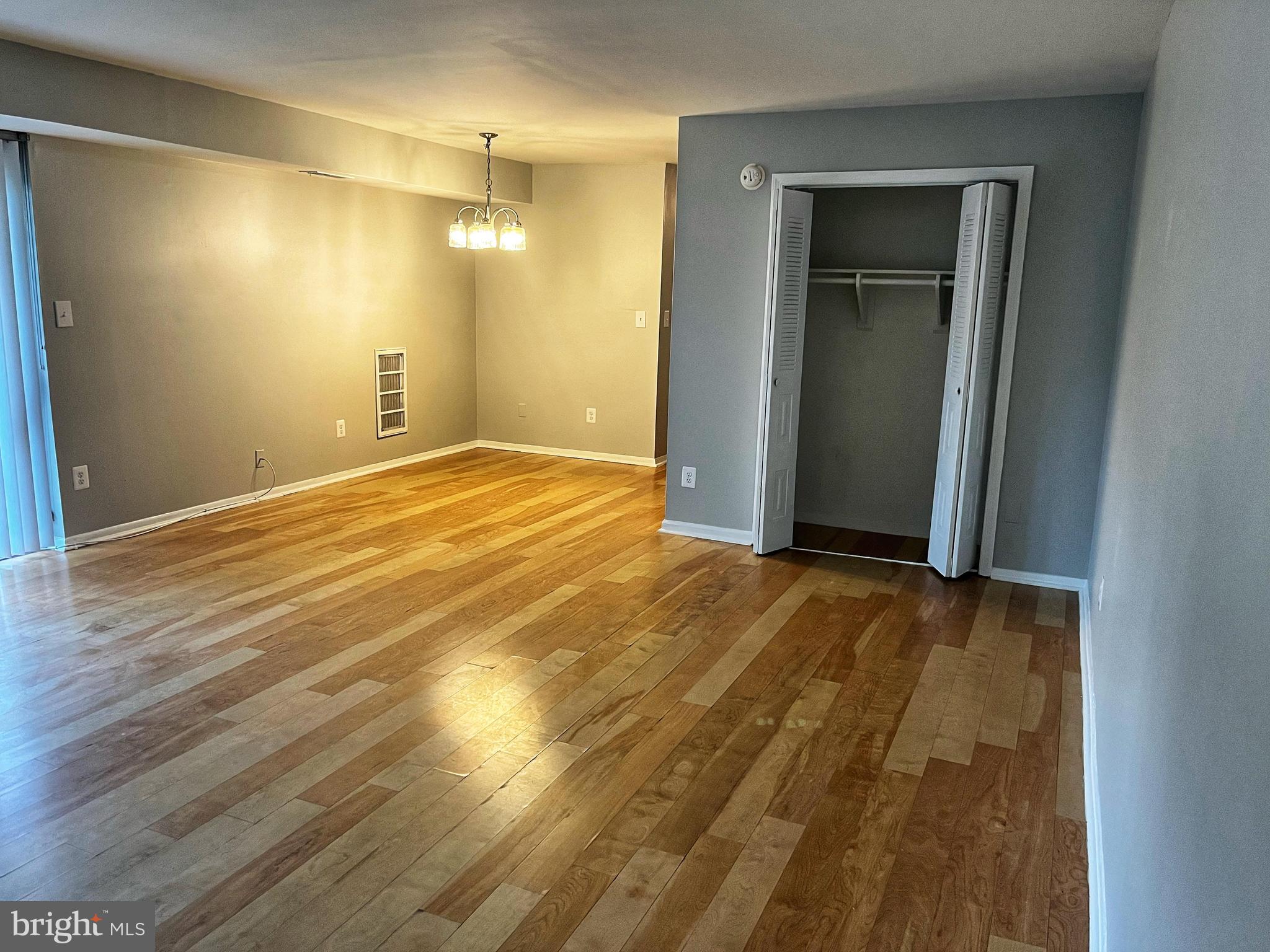 FRENCHMANS CREEK - Residential Lease