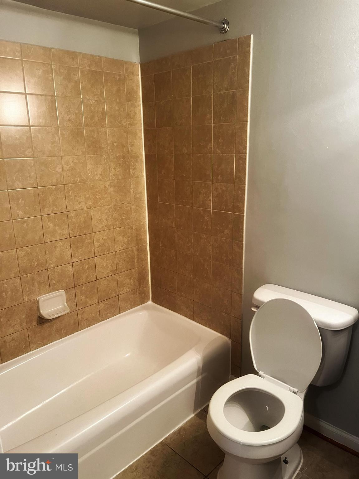 FRENCHMANS CREEK - Residential Lease