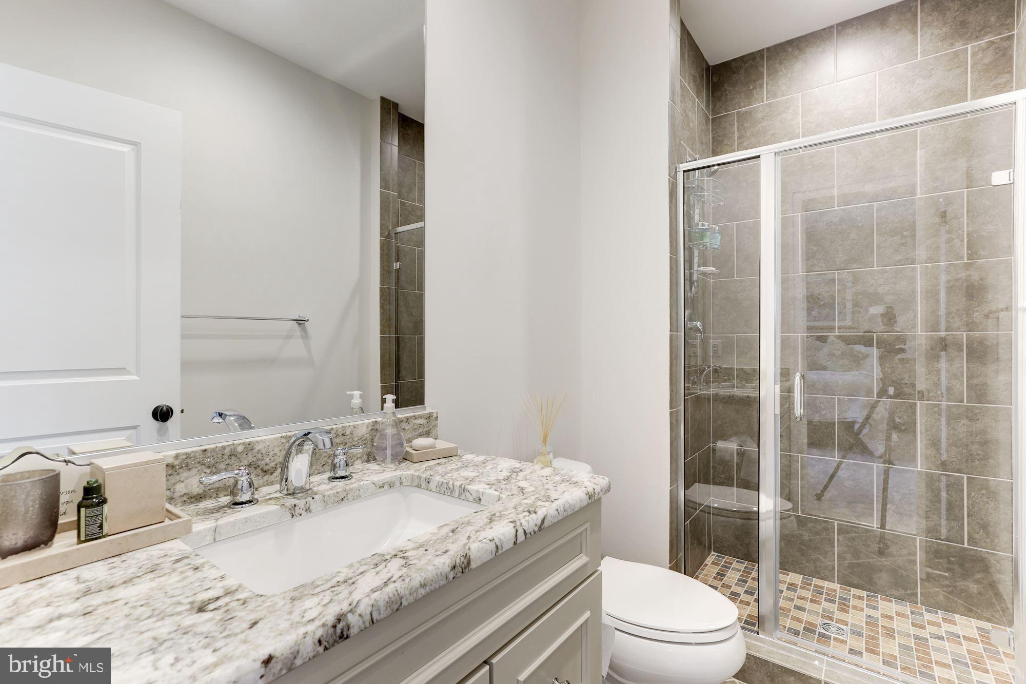 SALONA VILLAGE - Residential