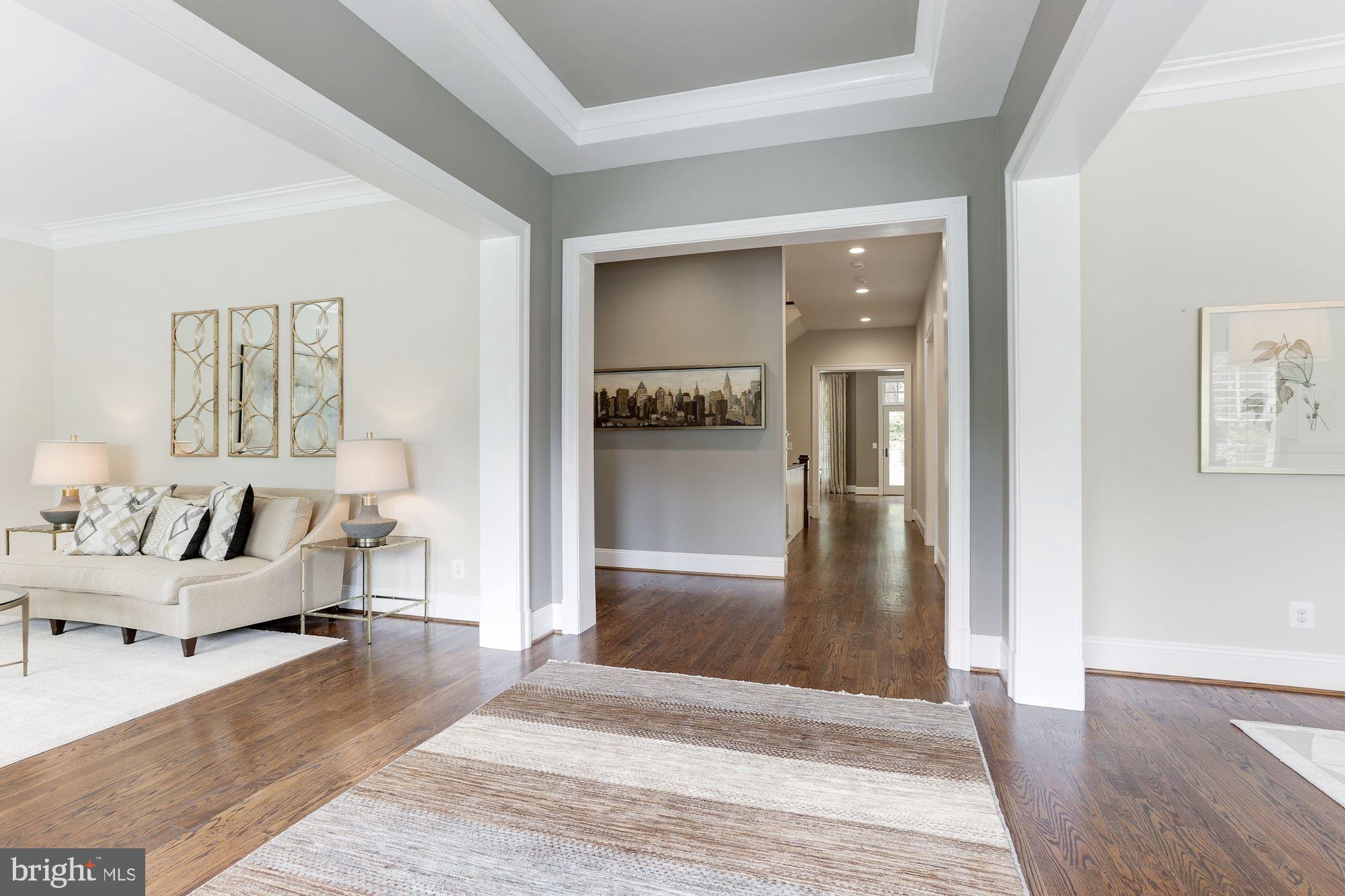 SALONA VILLAGE - Residential