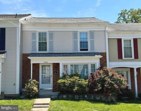 Photo of 5406 Leeway Court, FAIRFAX, VA 22032 (MLS # VAFX2308302)
