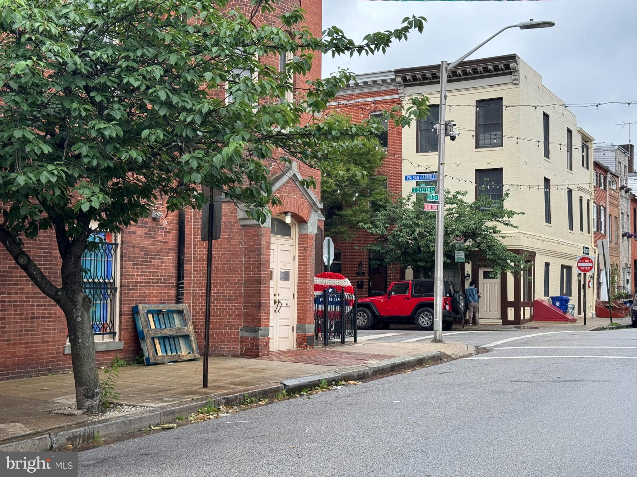 LITTLE ITALY - Residential