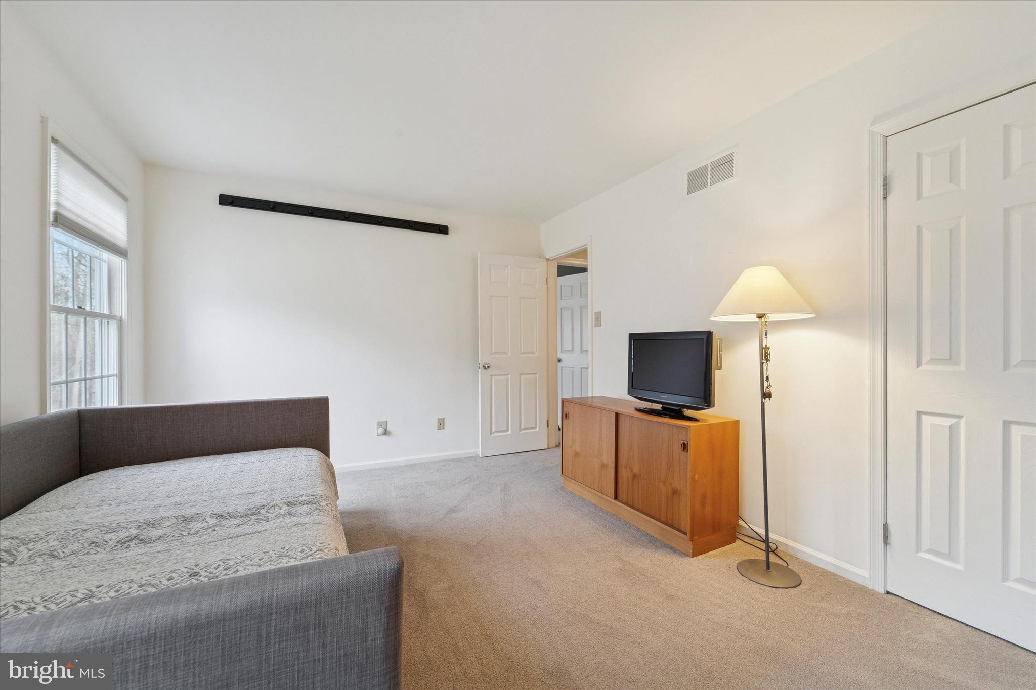 DOYLESTOWN GREENE - Residential