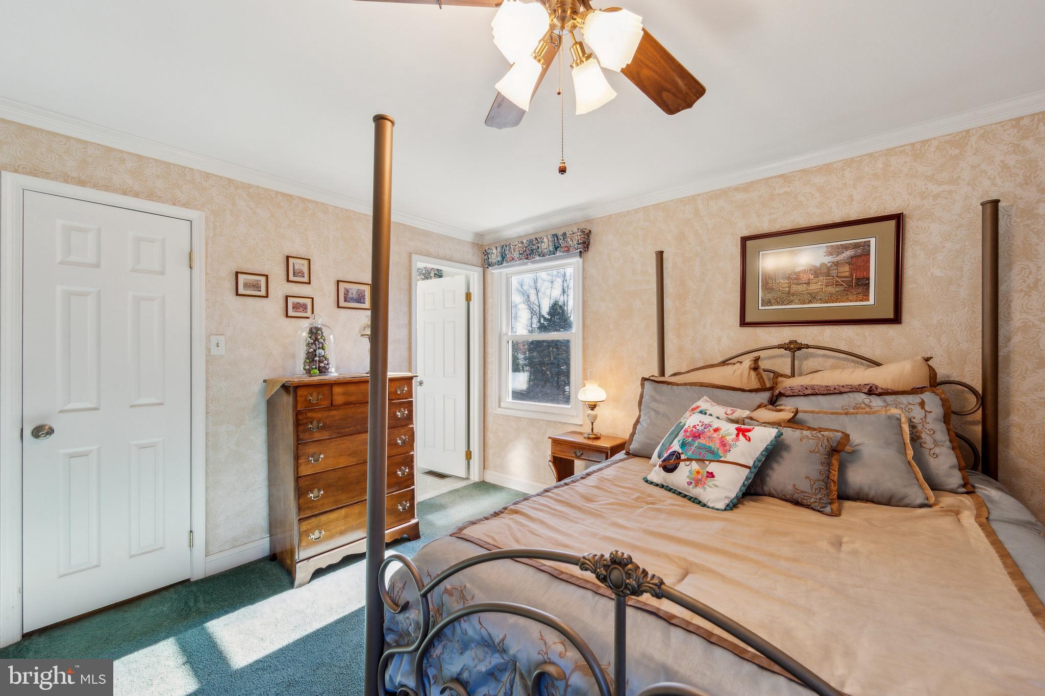 KIRKLAND MANOR - Residential