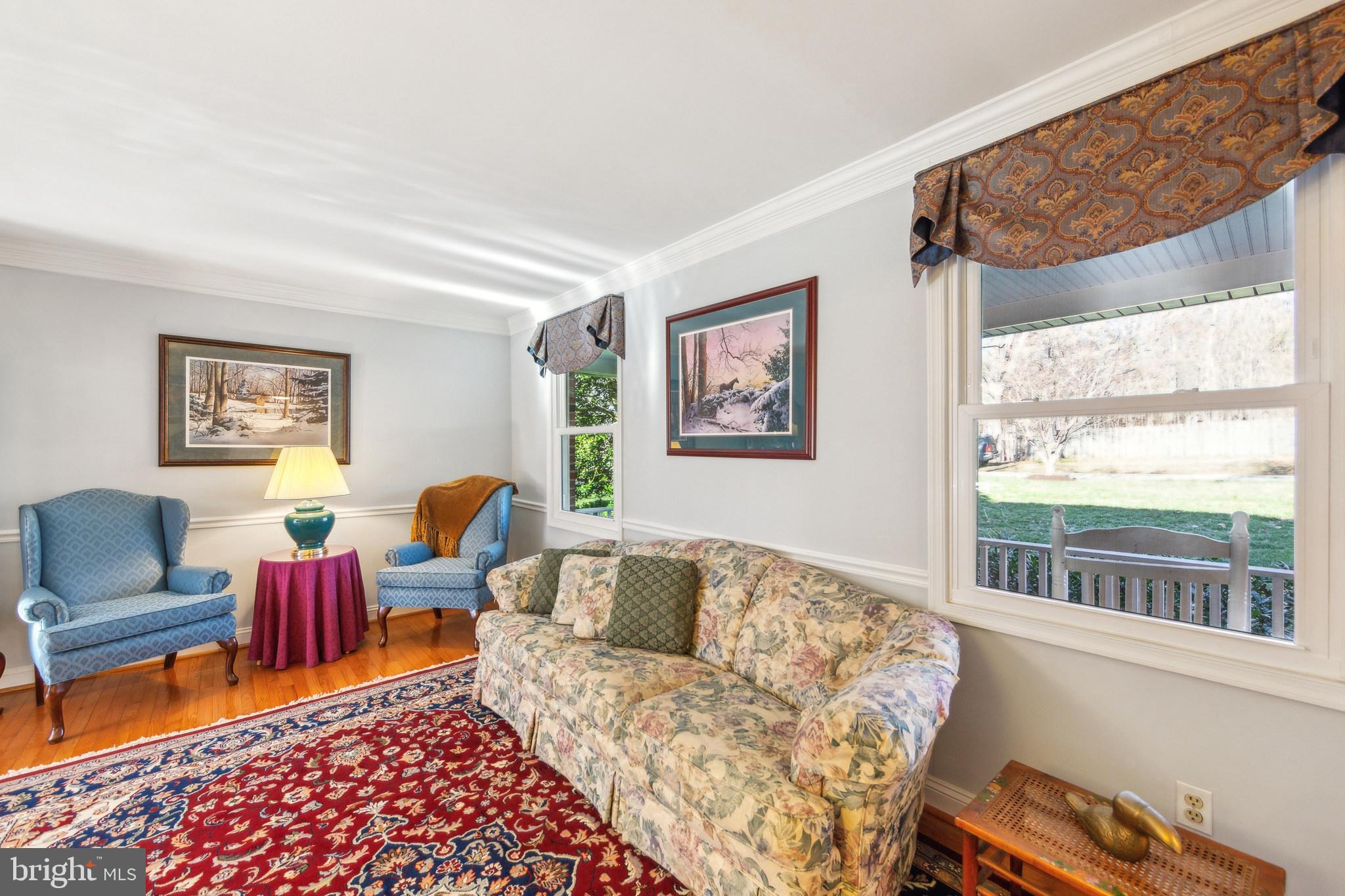 KIRKLAND MANOR - Residential