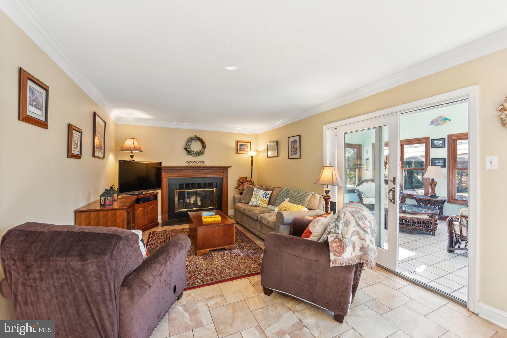 KIRKLAND MANOR - Residential