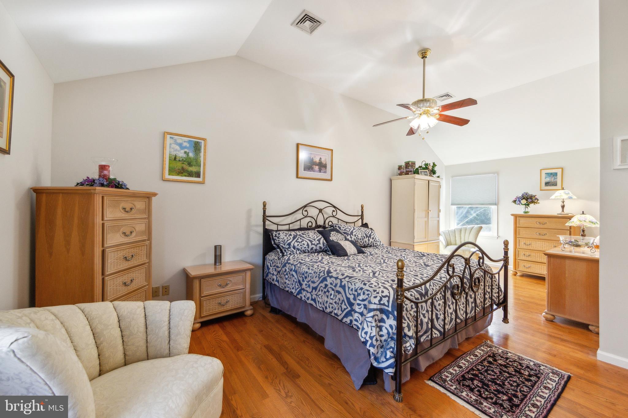 KIRKLAND MANOR - Residential