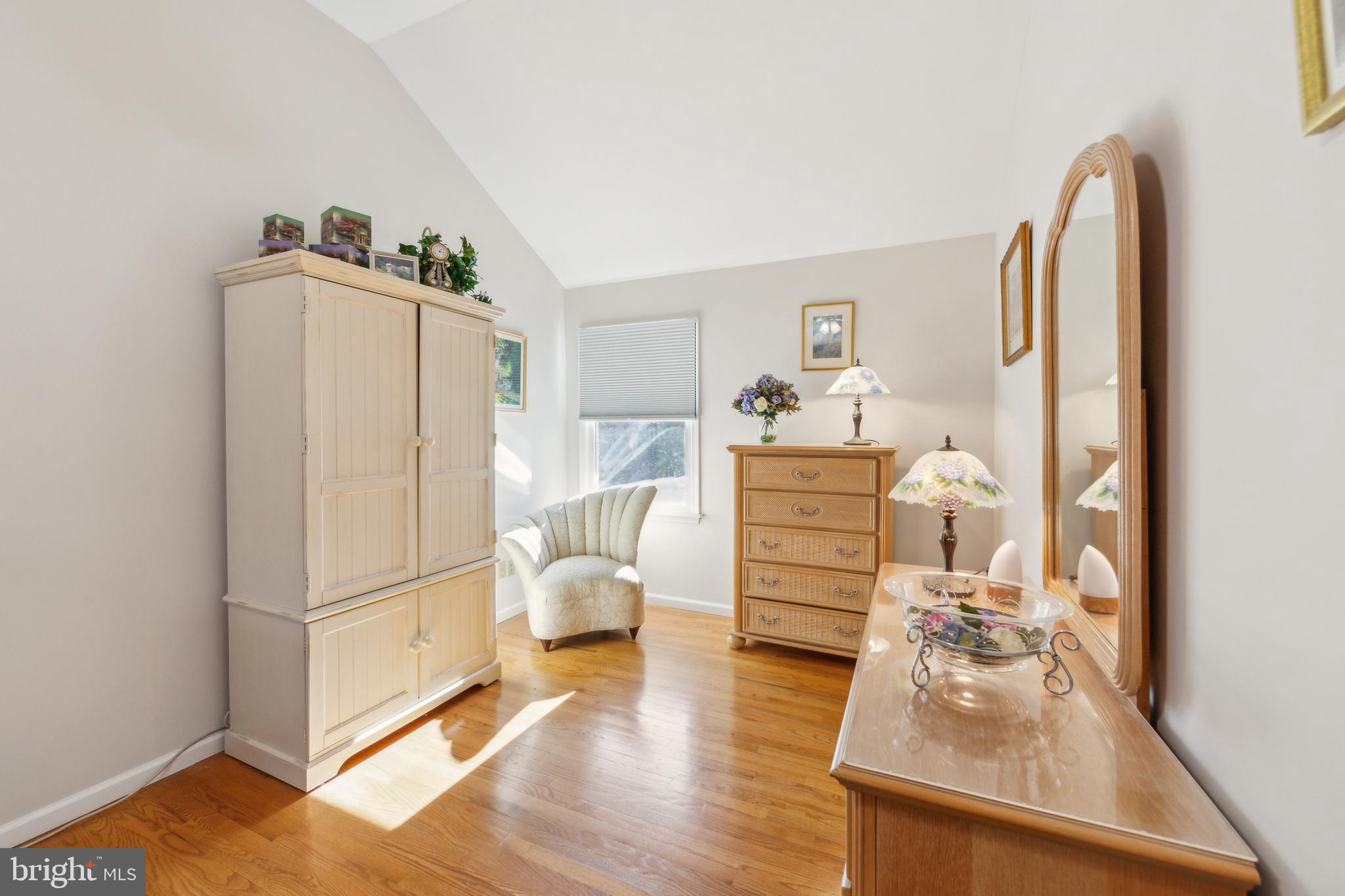 KIRKLAND MANOR - Residential