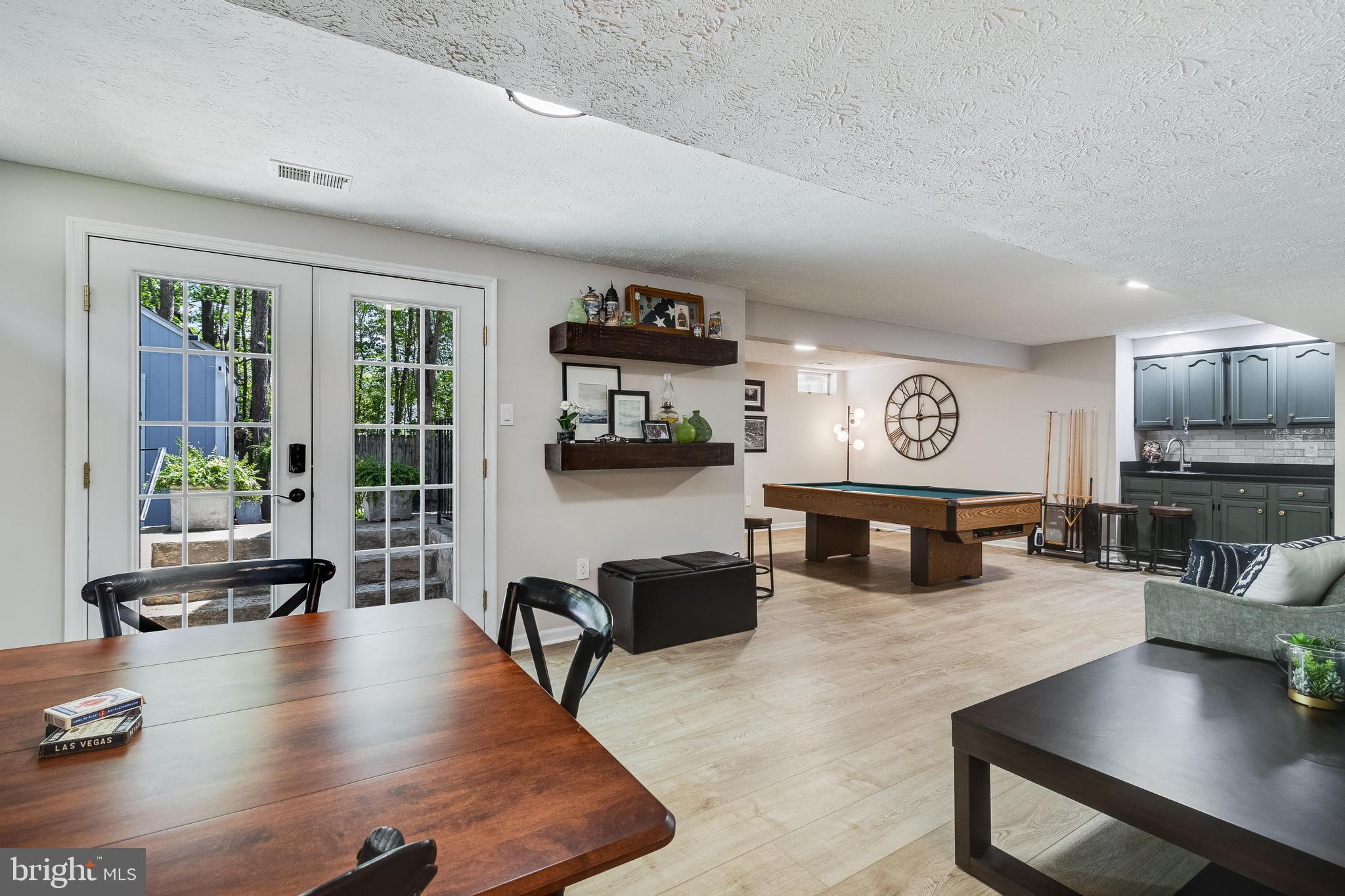 ASHFORD - Residential