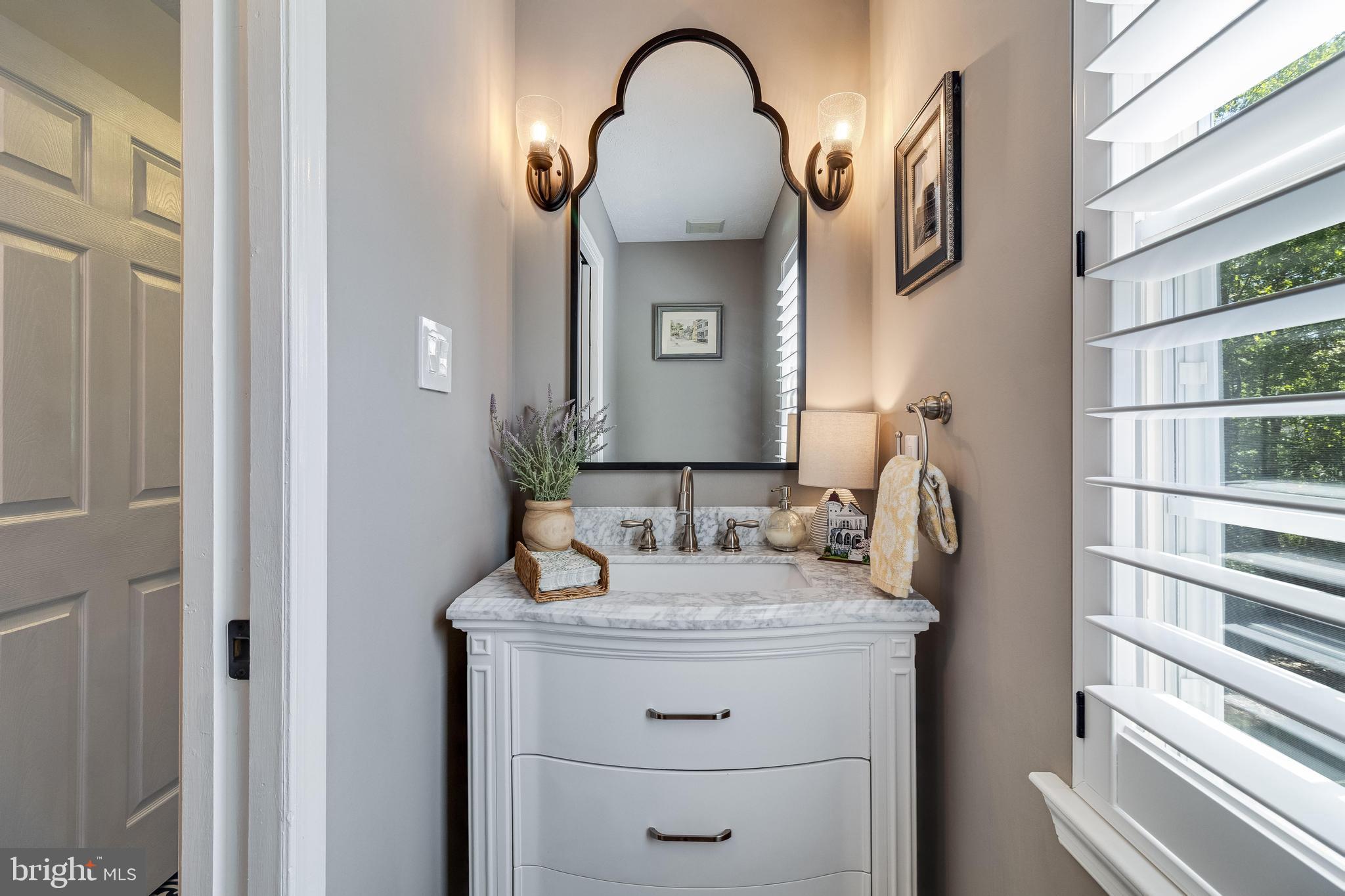 ASHFORD - Residential