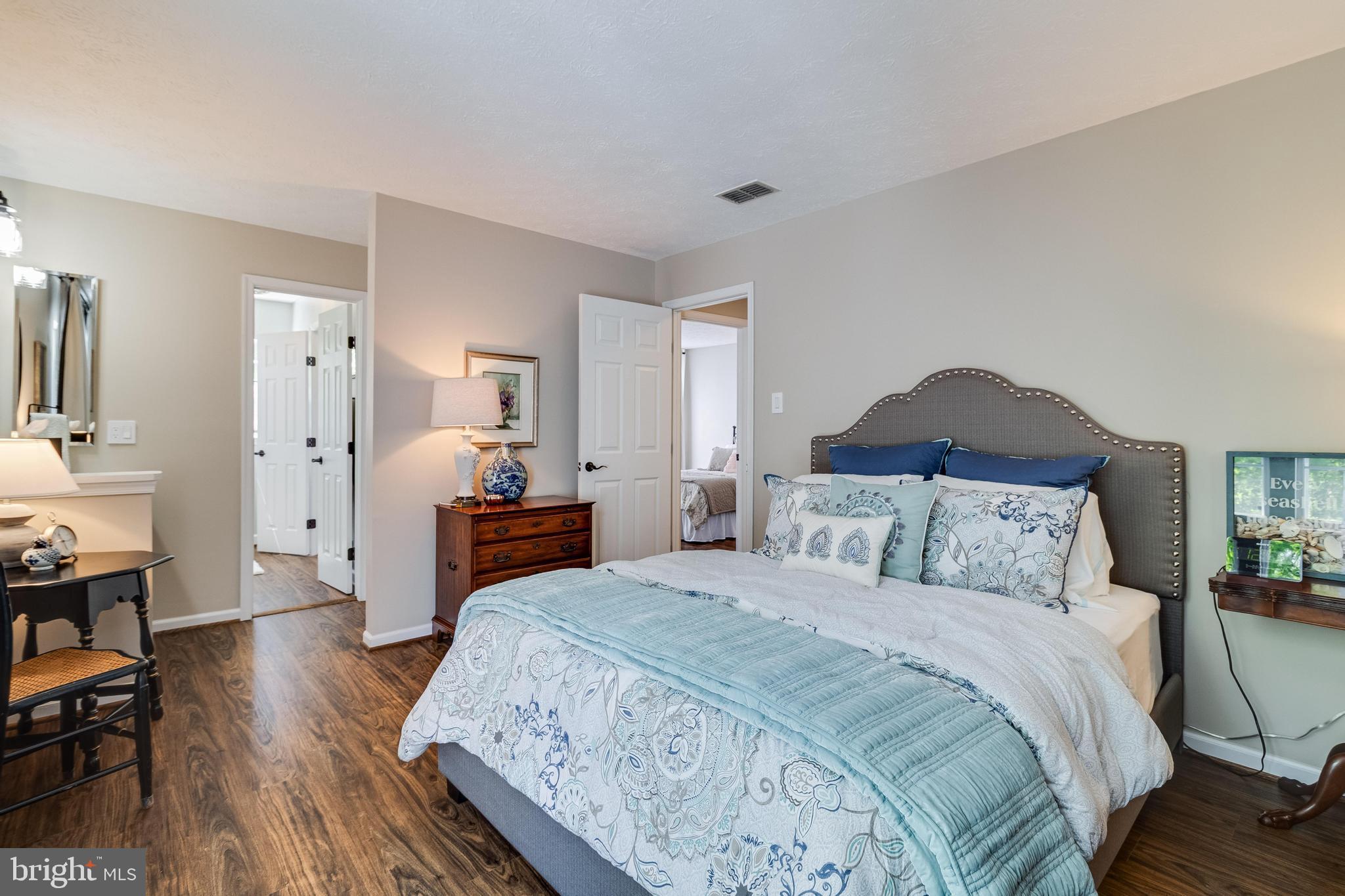 ASHFORD - Residential