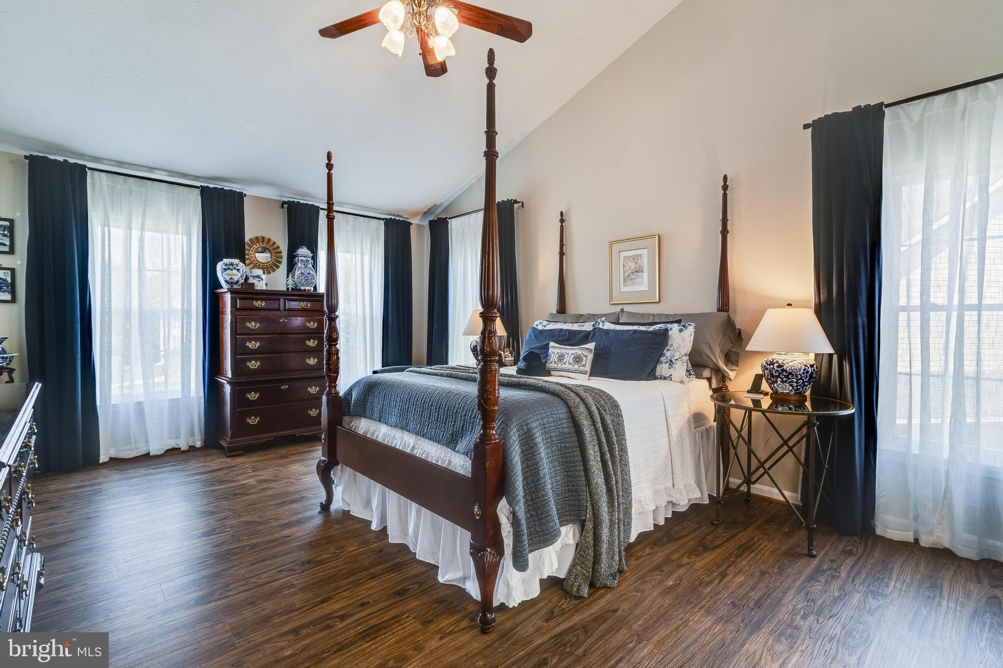 ASHFORD - Residential