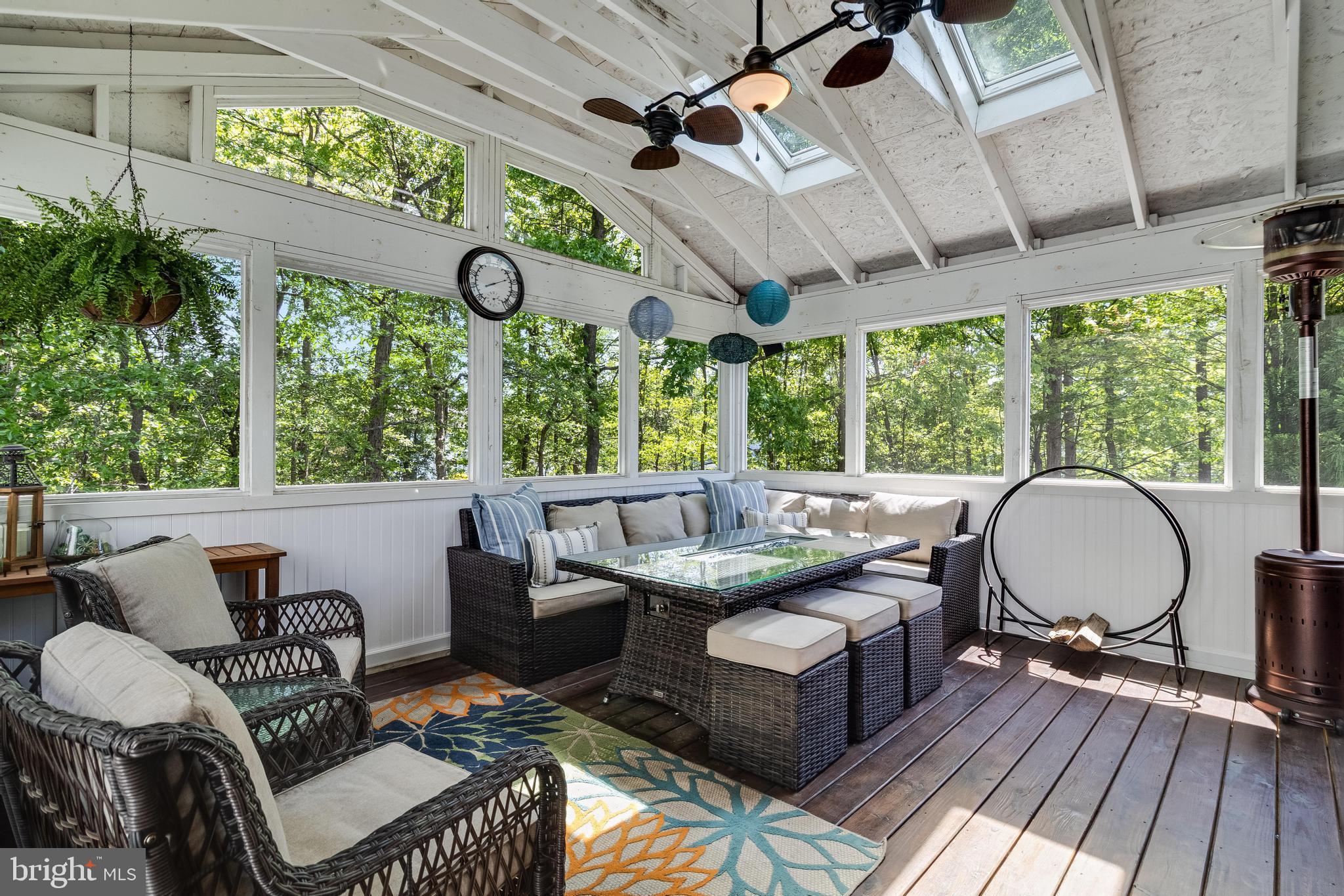 ASHFORD - Residential