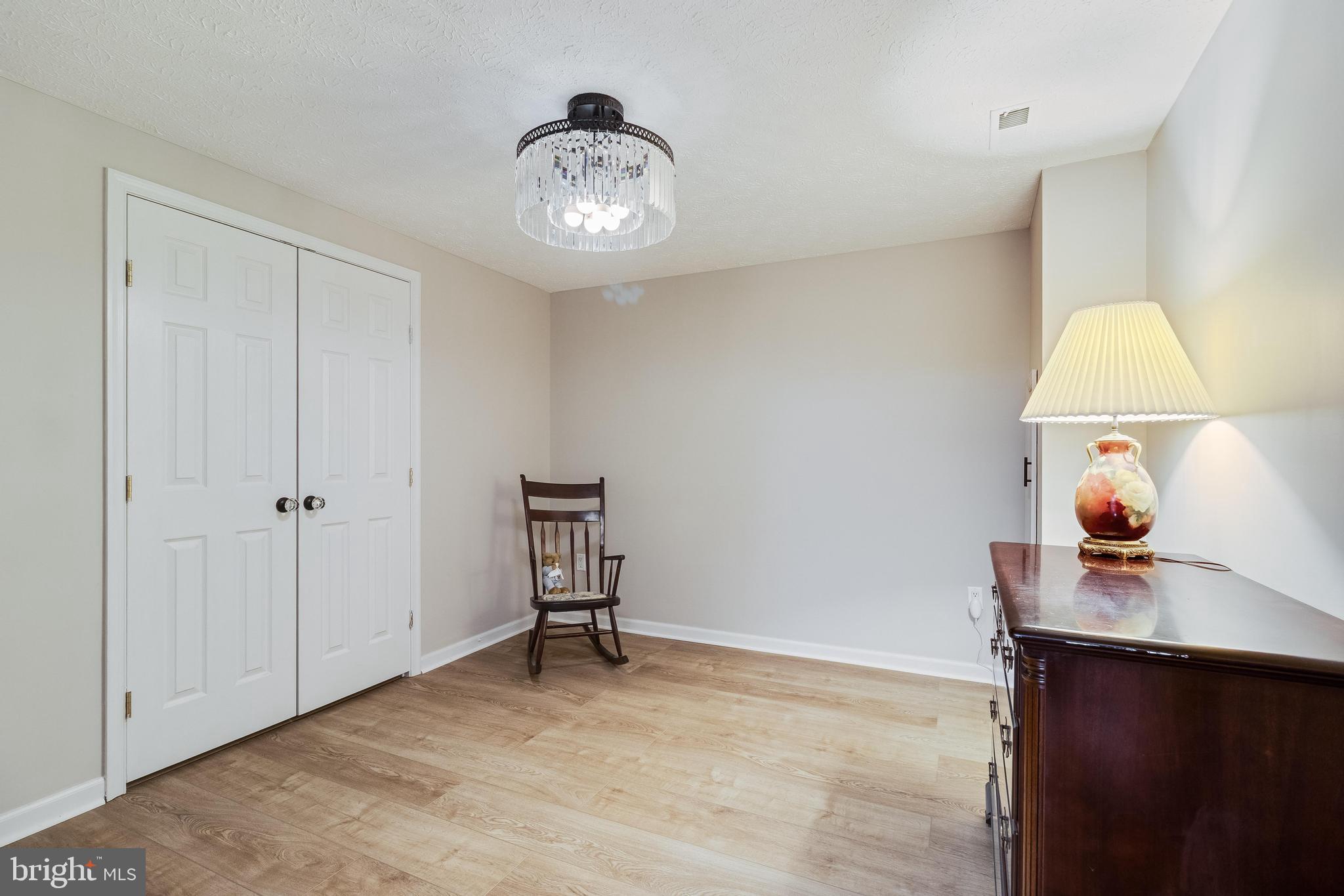 ASHFORD - Residential