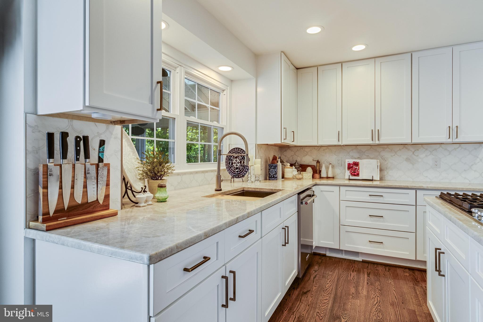 ASHFORD - Residential