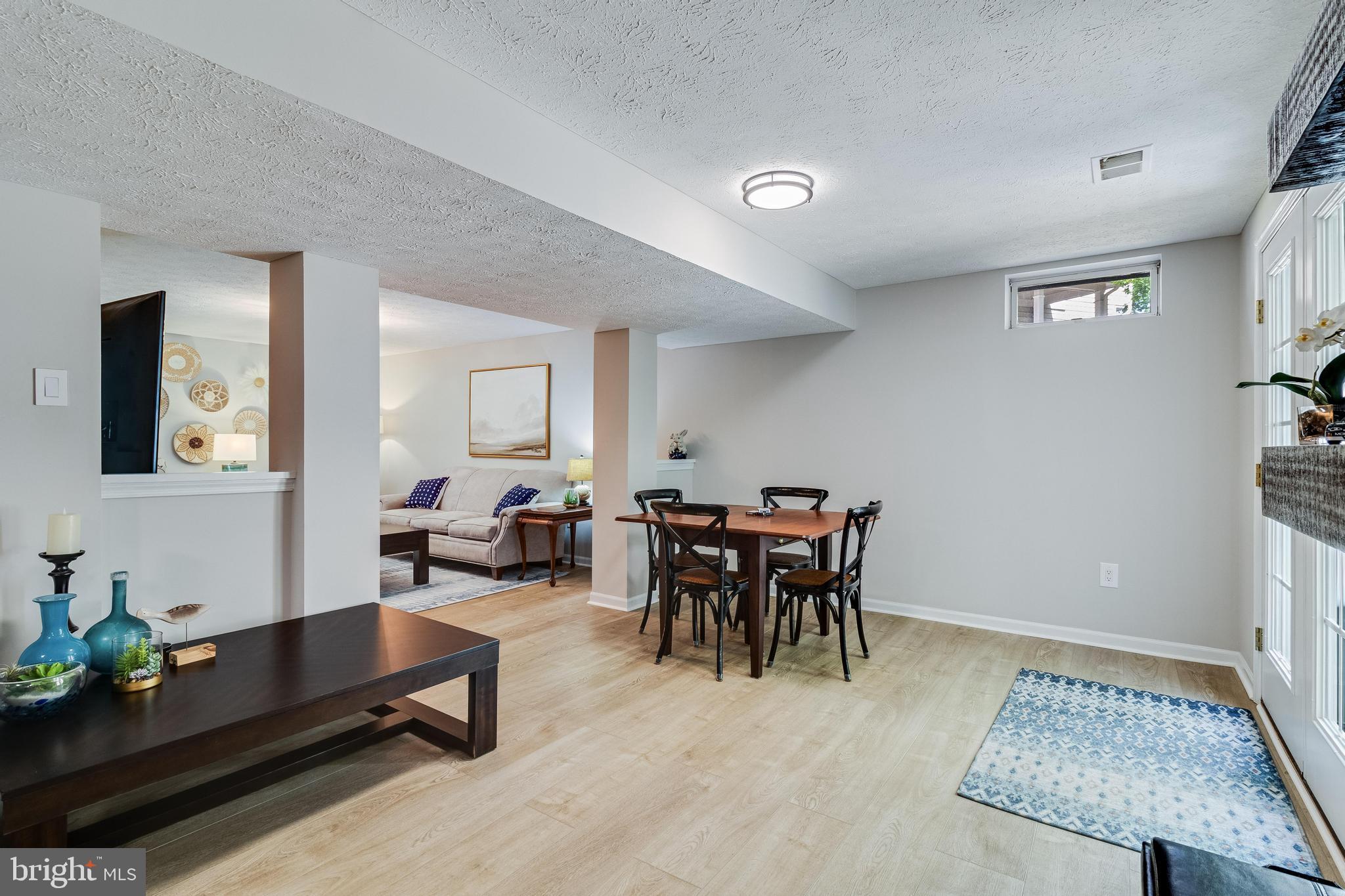 ASHFORD - Residential