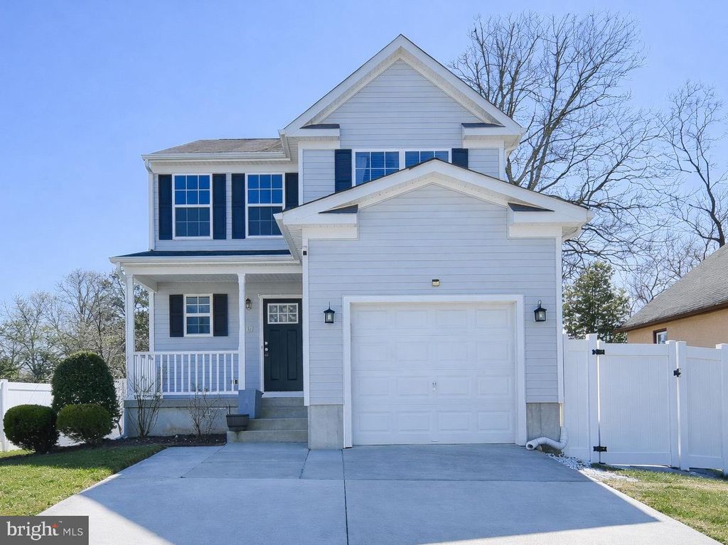 Photo of 913 Longwood Avenue, CHERRY HILL, NJ 08002 (MLS # NJCD2115668)