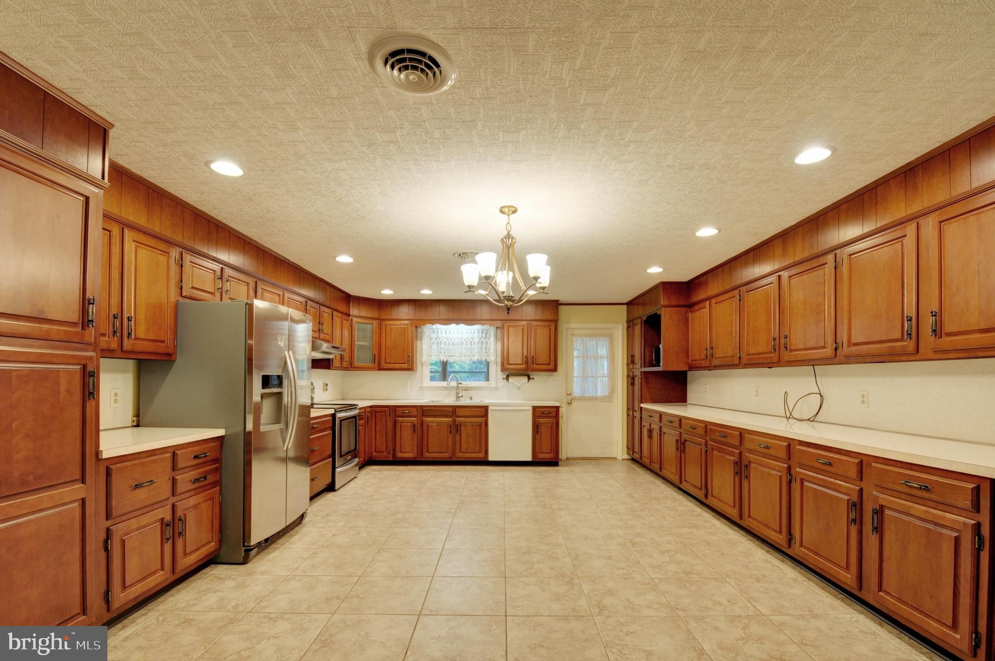 1541 SAM MASON ROAD