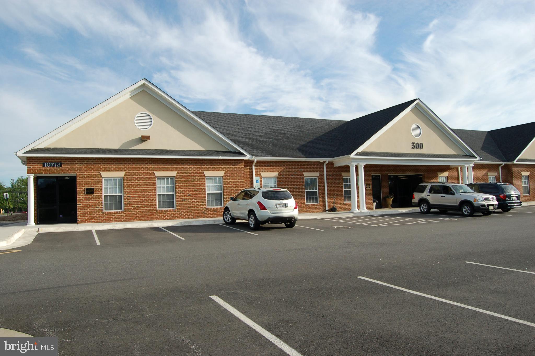 10712 BALLANTRAYE DRIVE 300