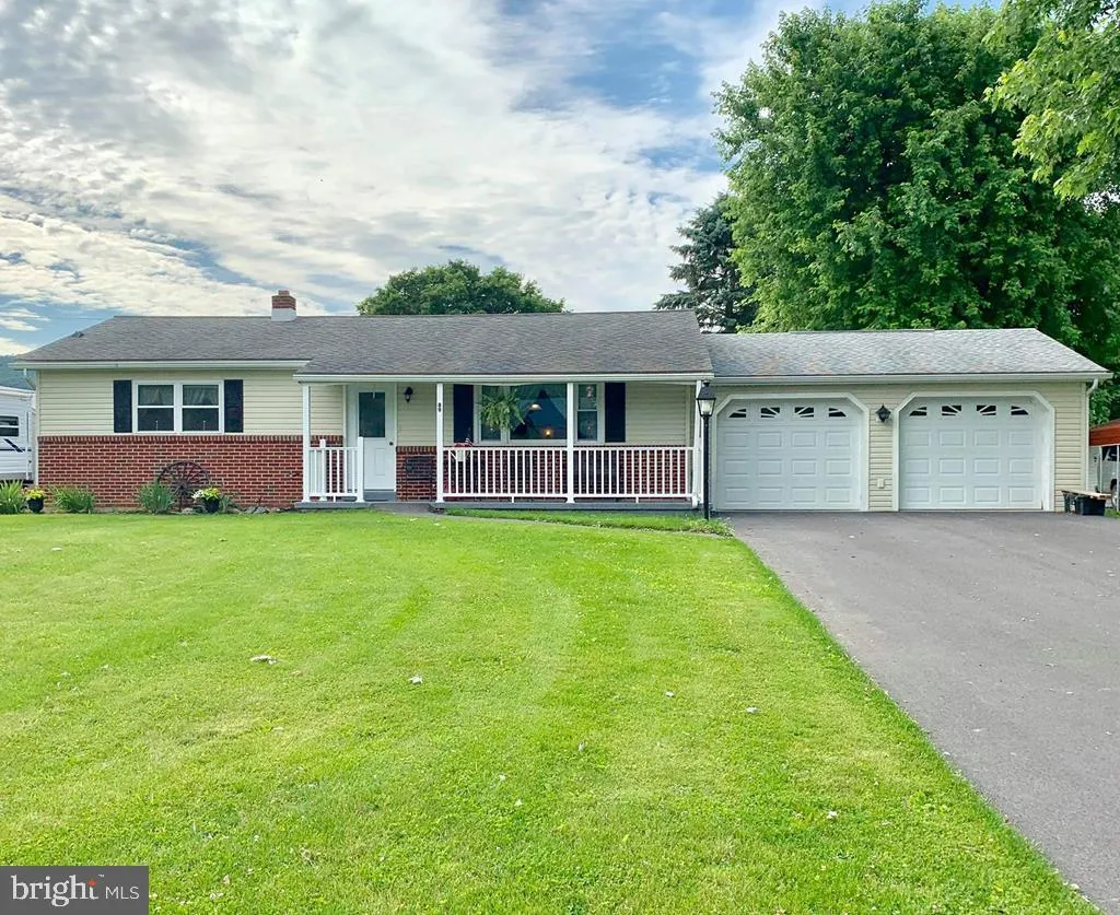 89 Brookfarm Drive, Belleville, PA 17004