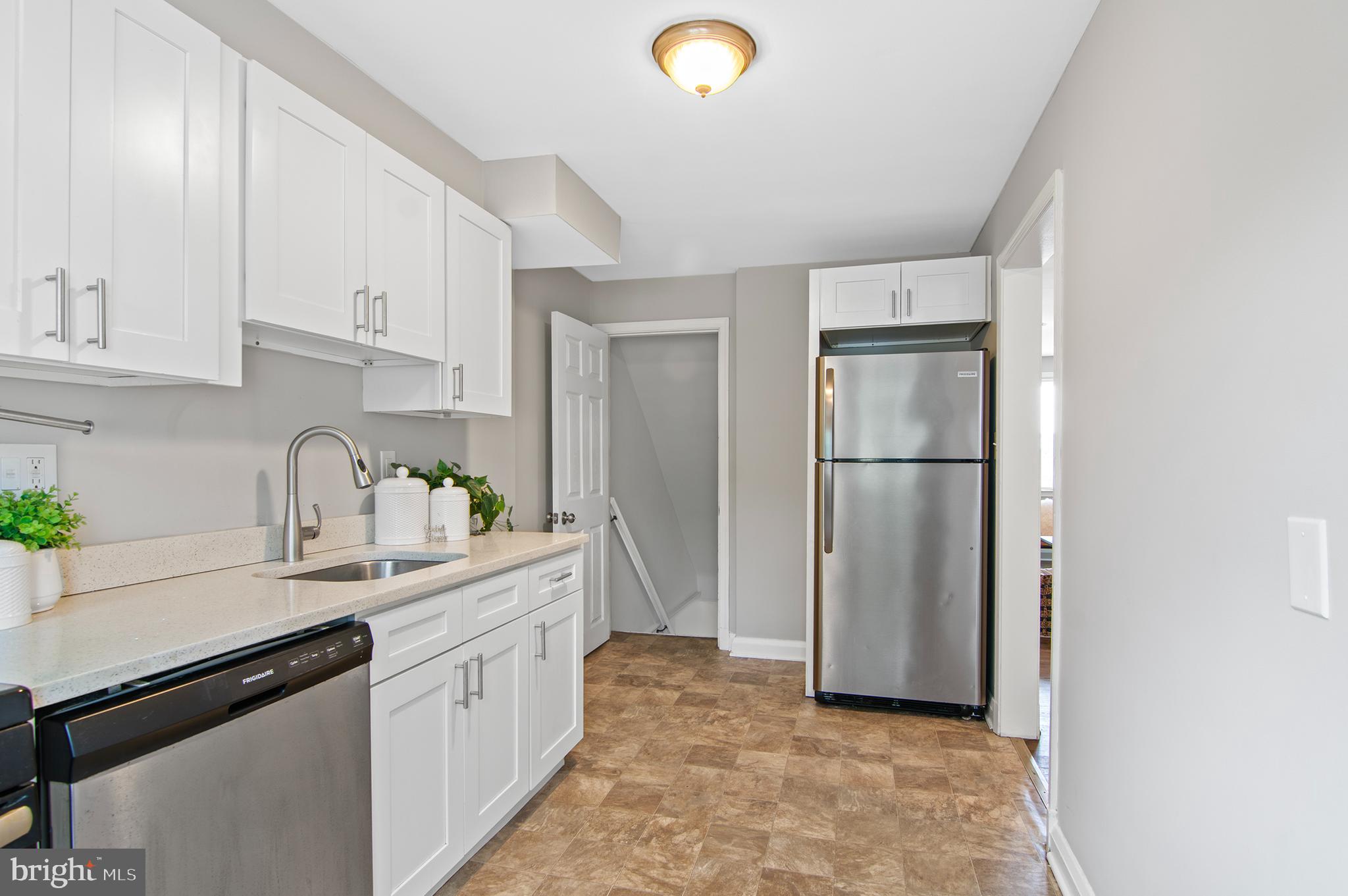 ASHLAR HILL - Residential