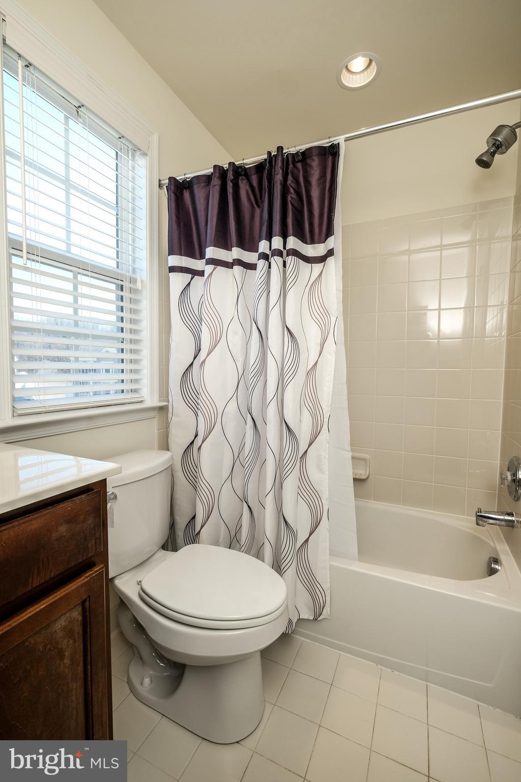 ARCHERS ROCK - Residential