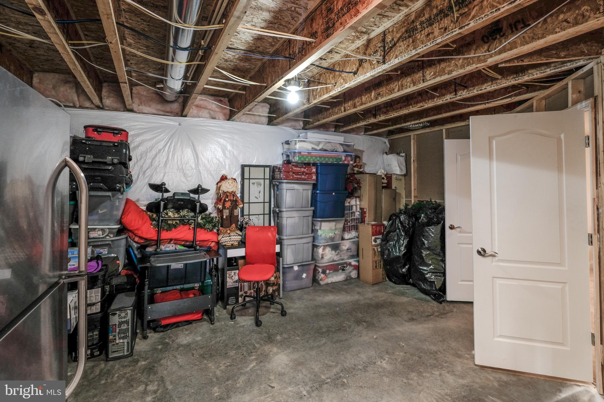 ARCHERS ROCK - Residential