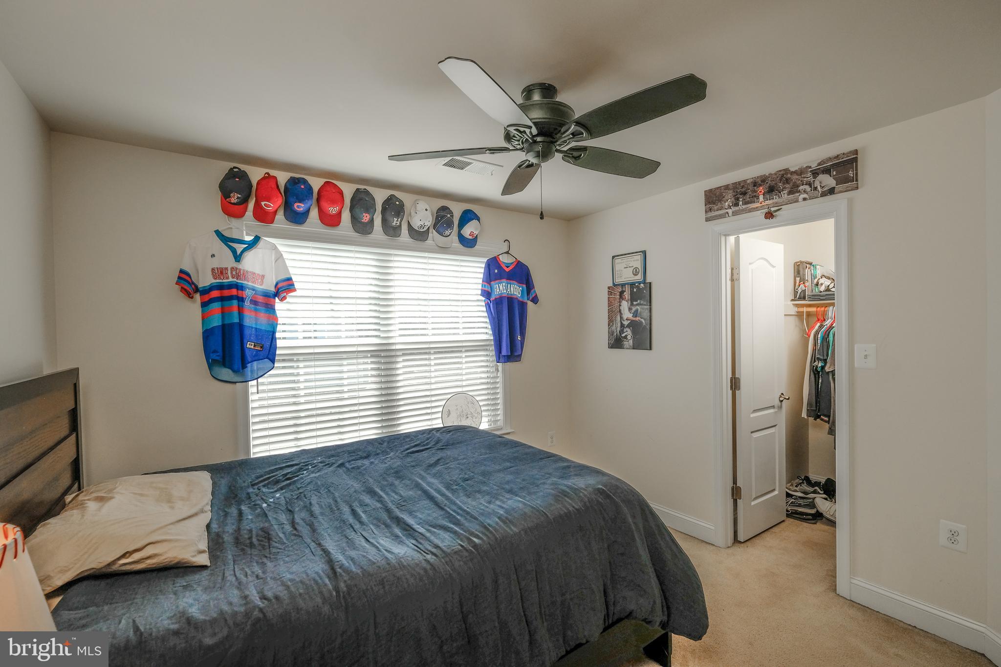 ARCHERS ROCK - Residential