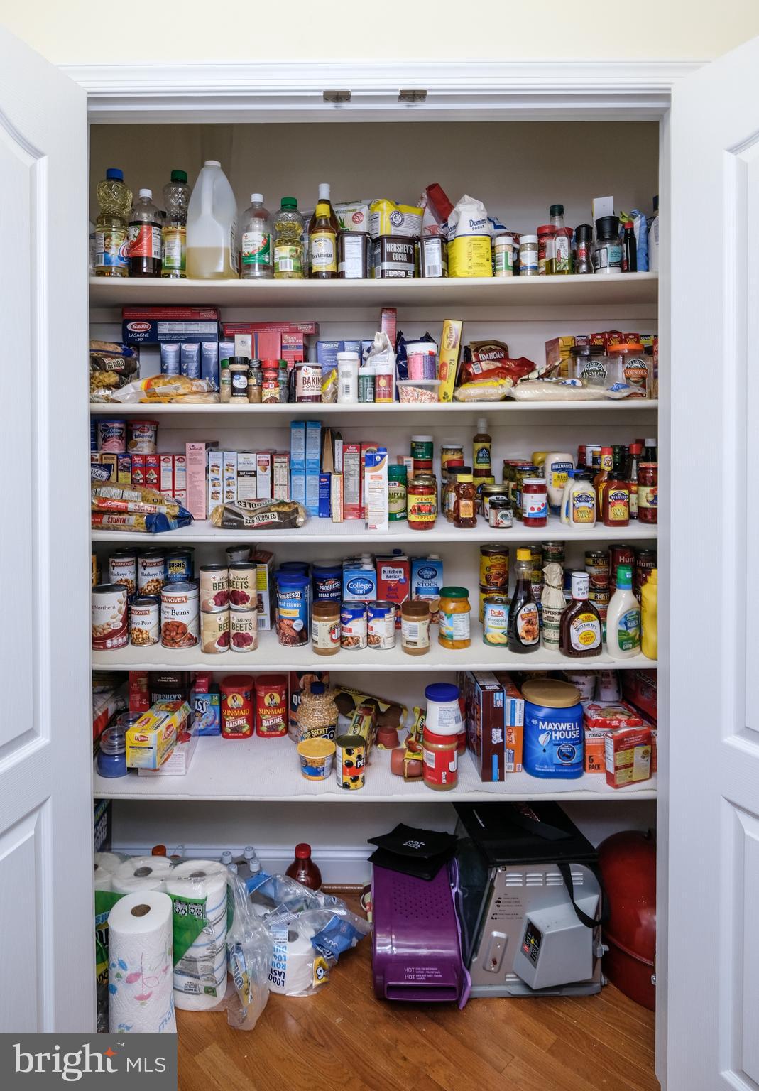 ARCHERS ROCK - Residential