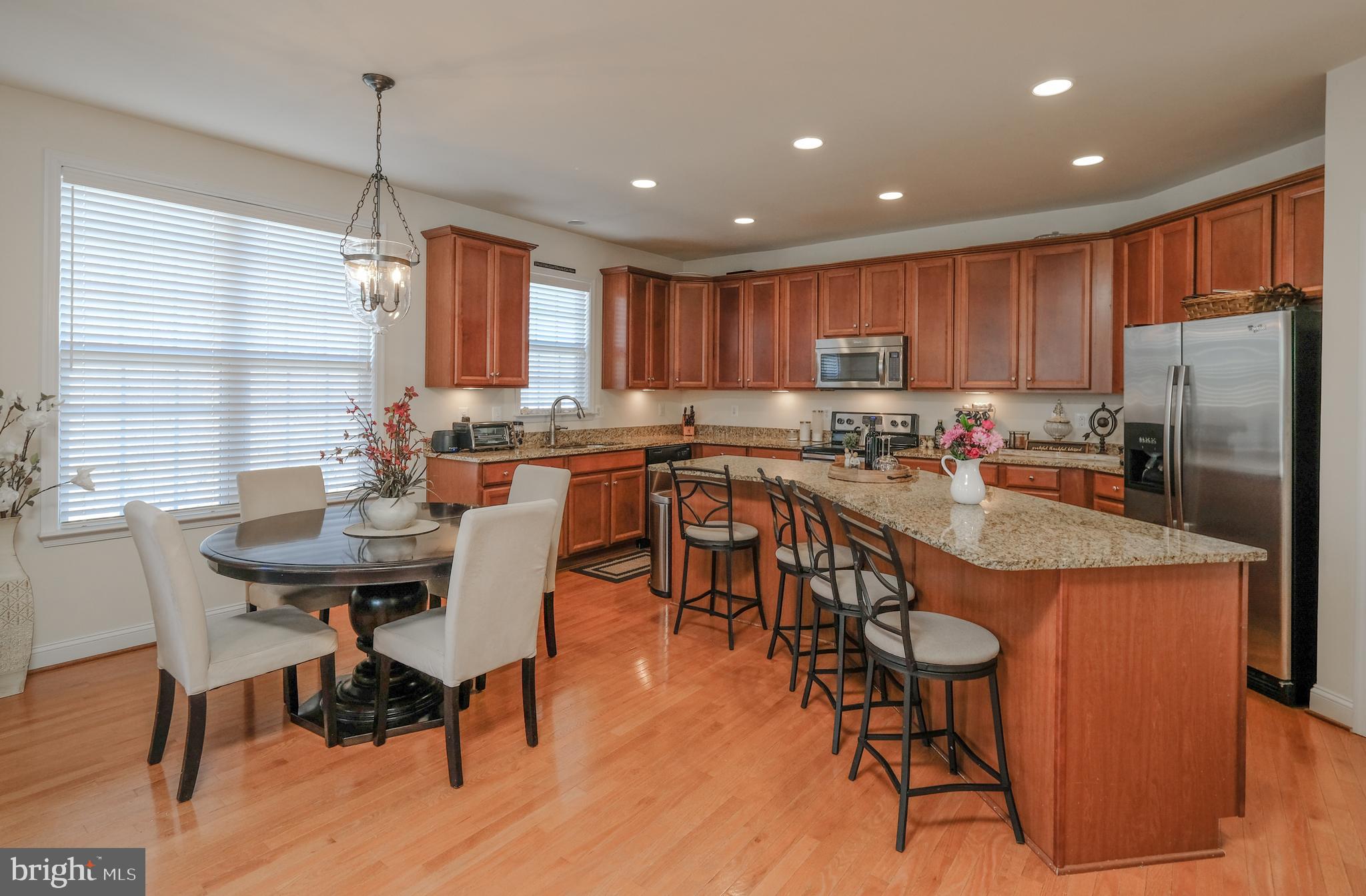 ARCHERS ROCK - Residential