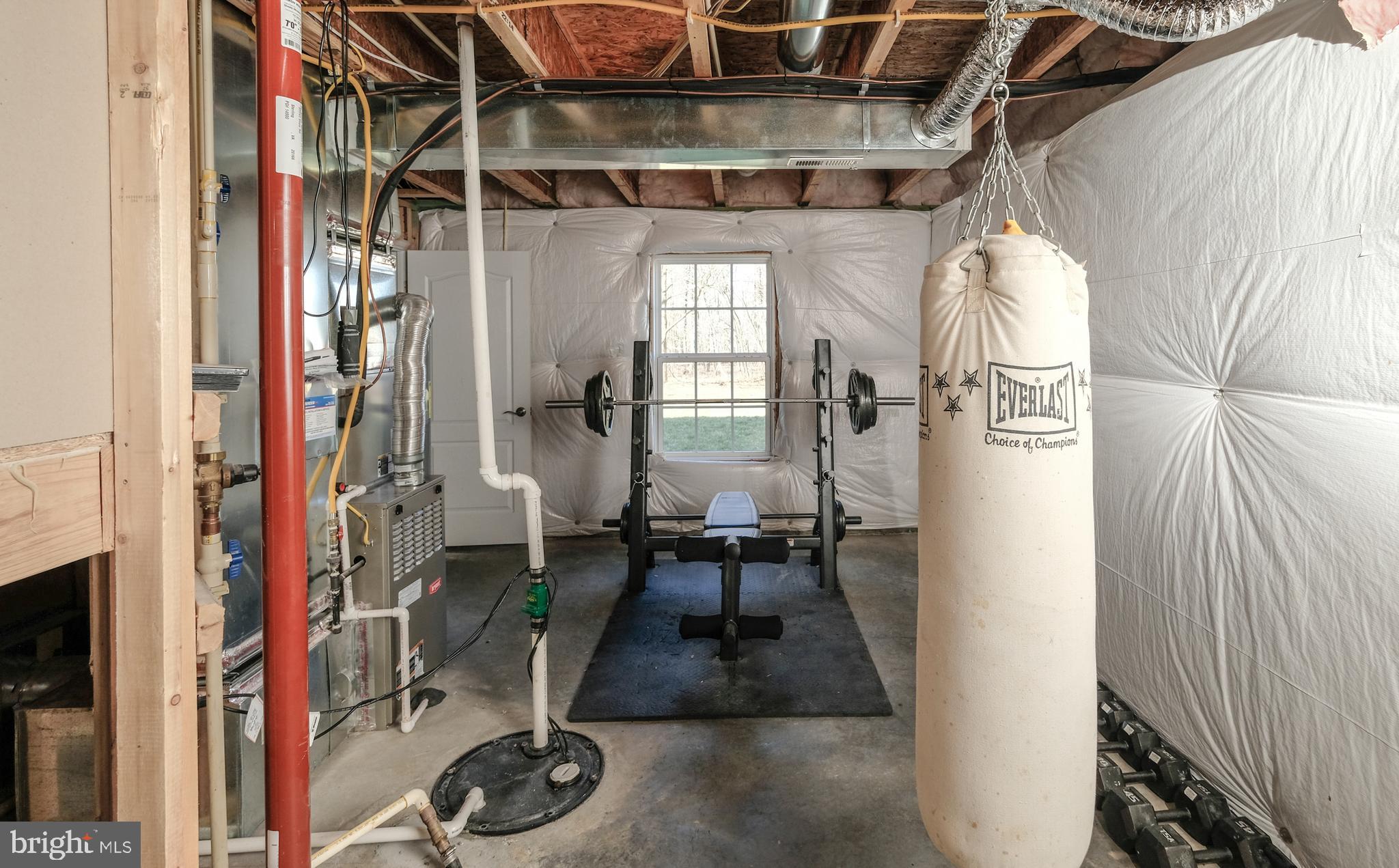 ARCHERS ROCK - Residential