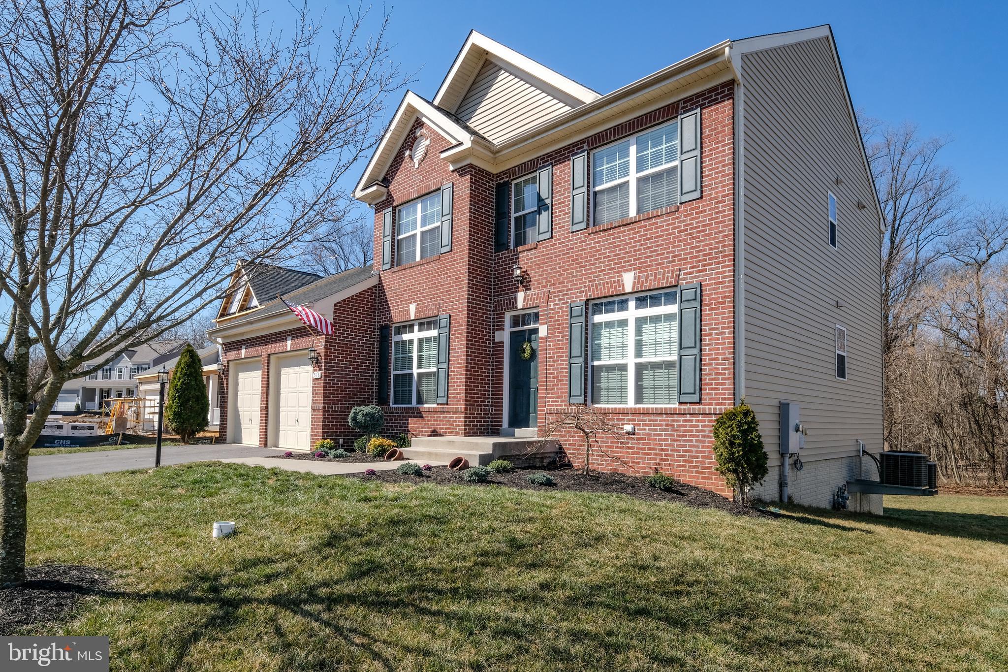 ARCHERS ROCK - Residential