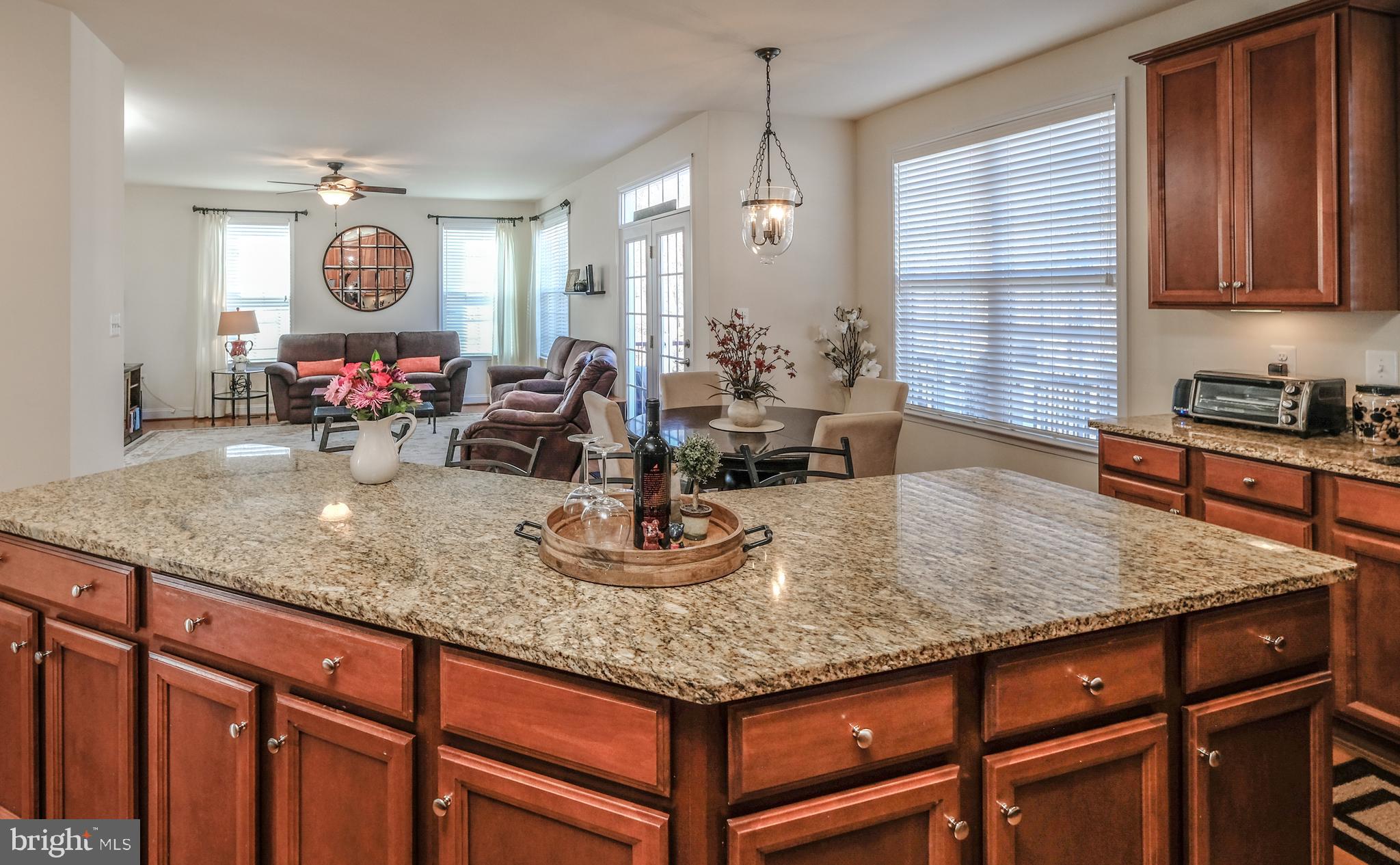 ARCHERS ROCK - Residential