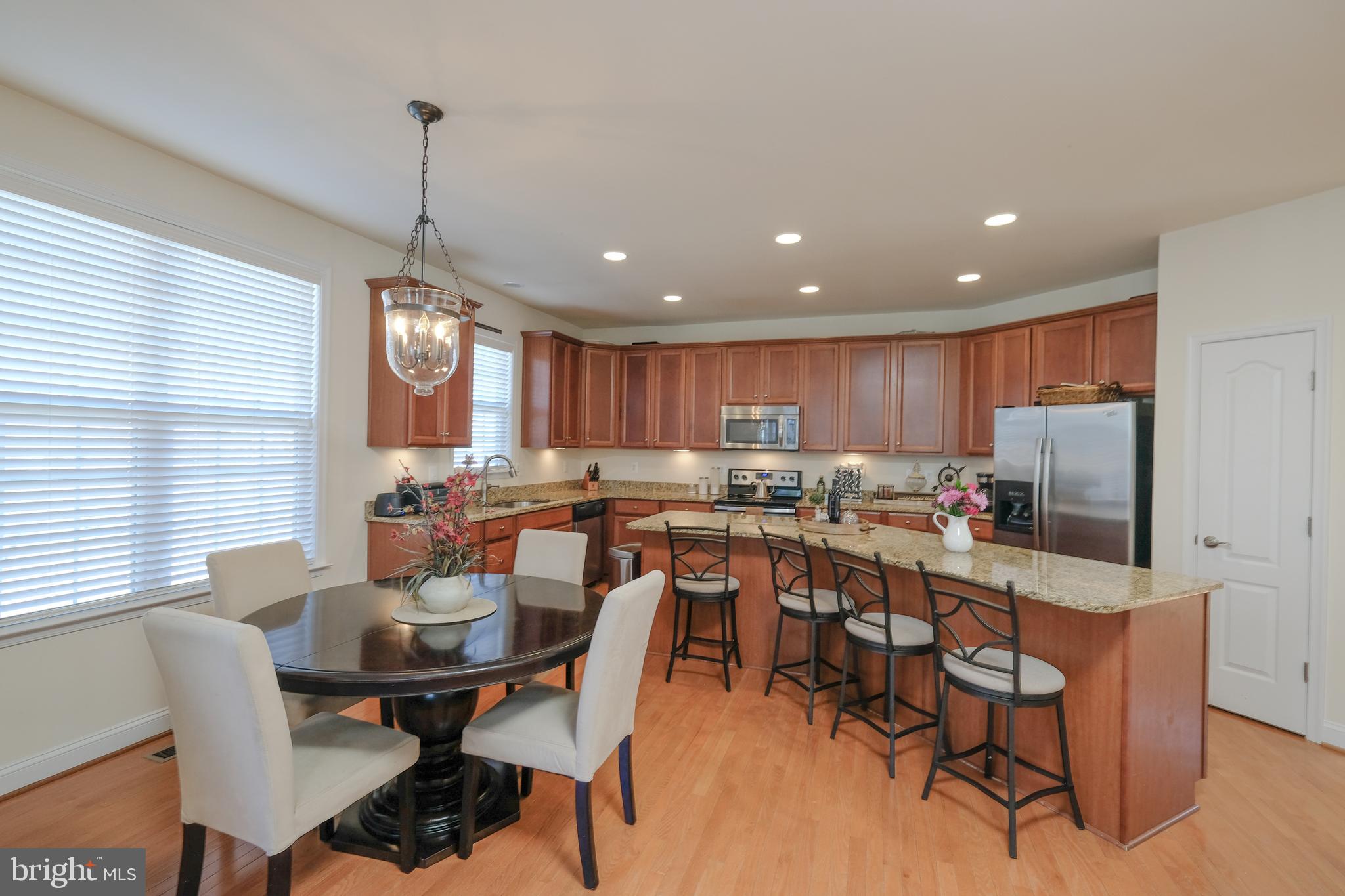 ARCHERS ROCK - Residential