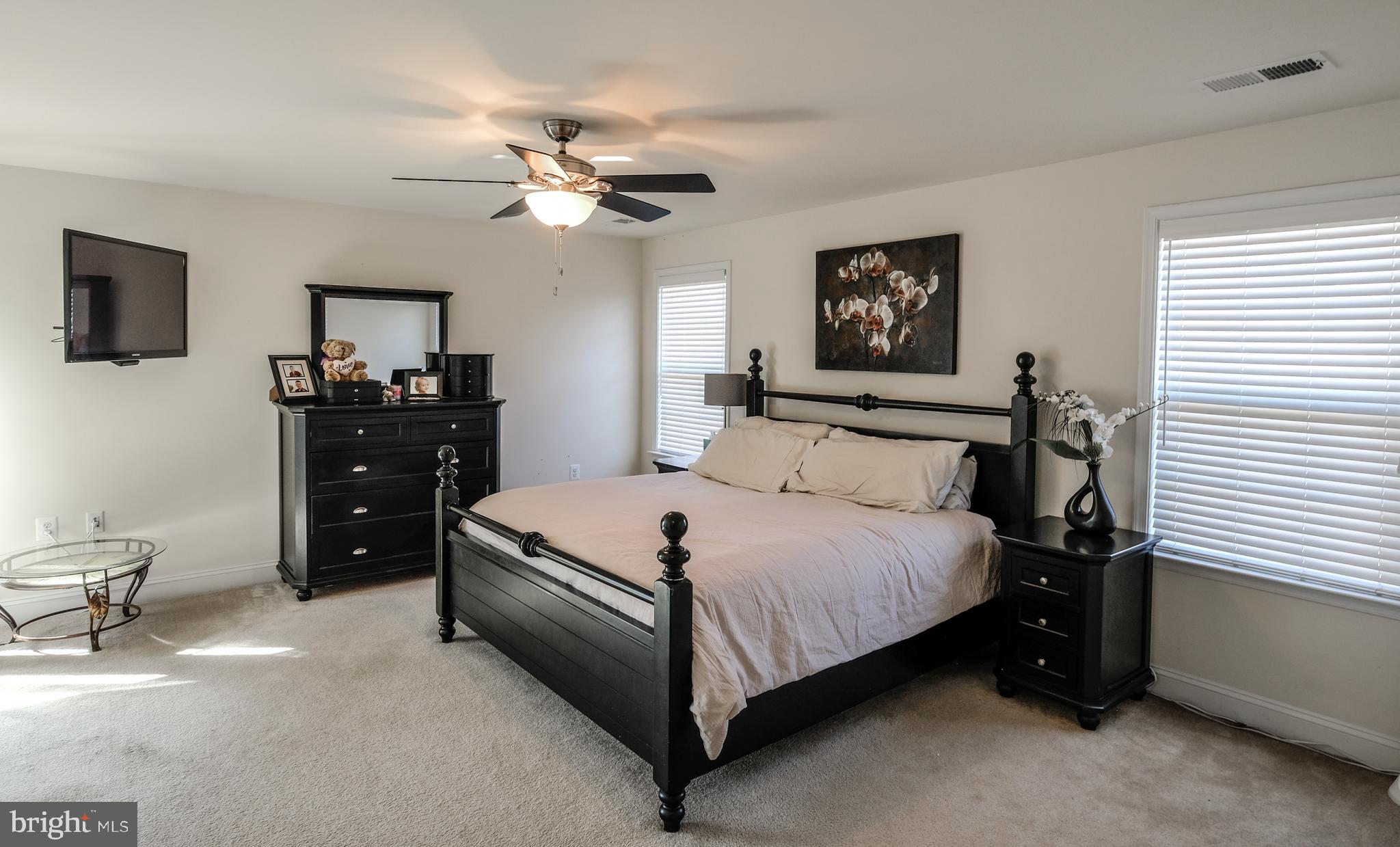 ARCHERS ROCK - Residential