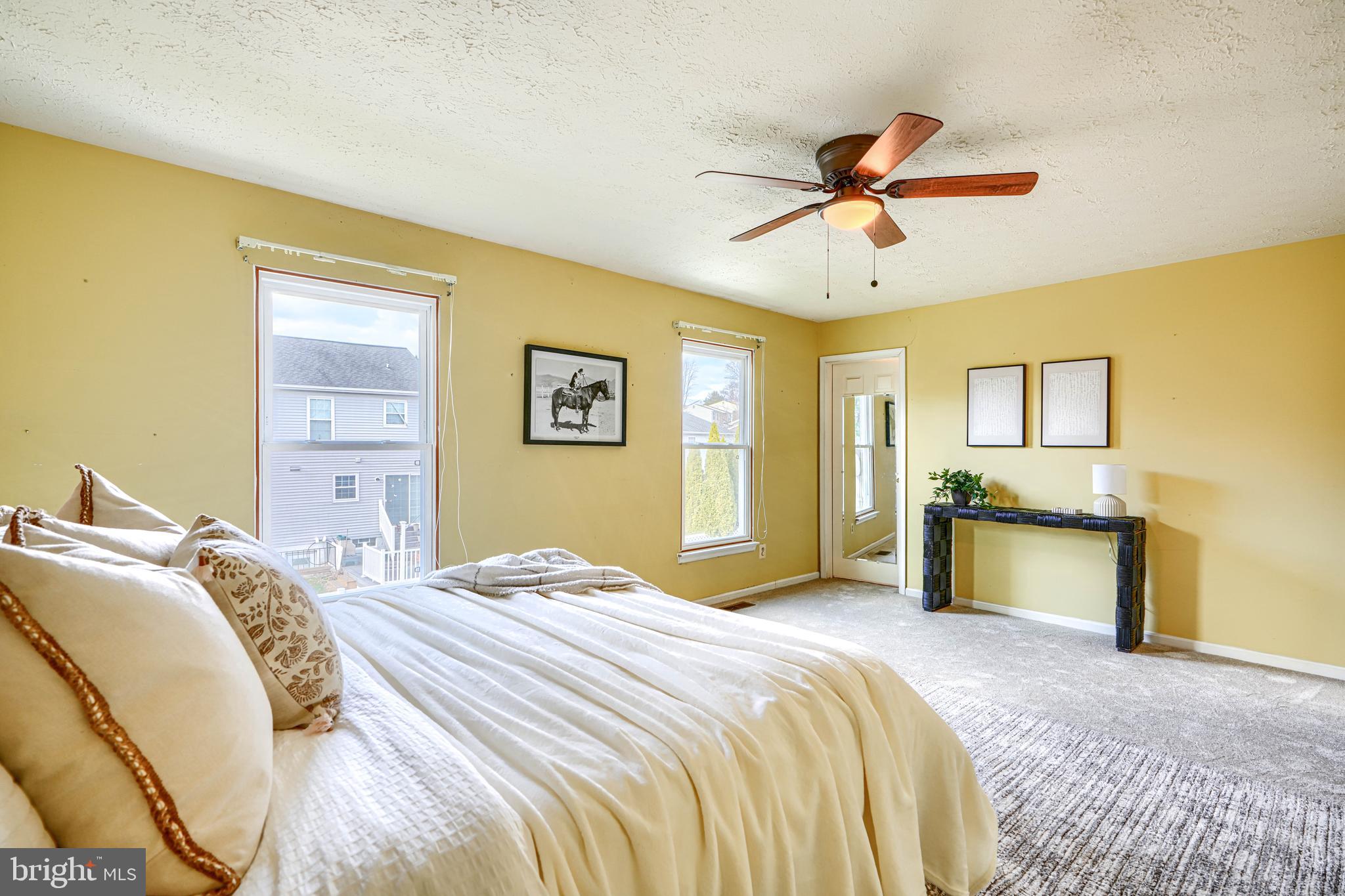 OAKHURST - Residential