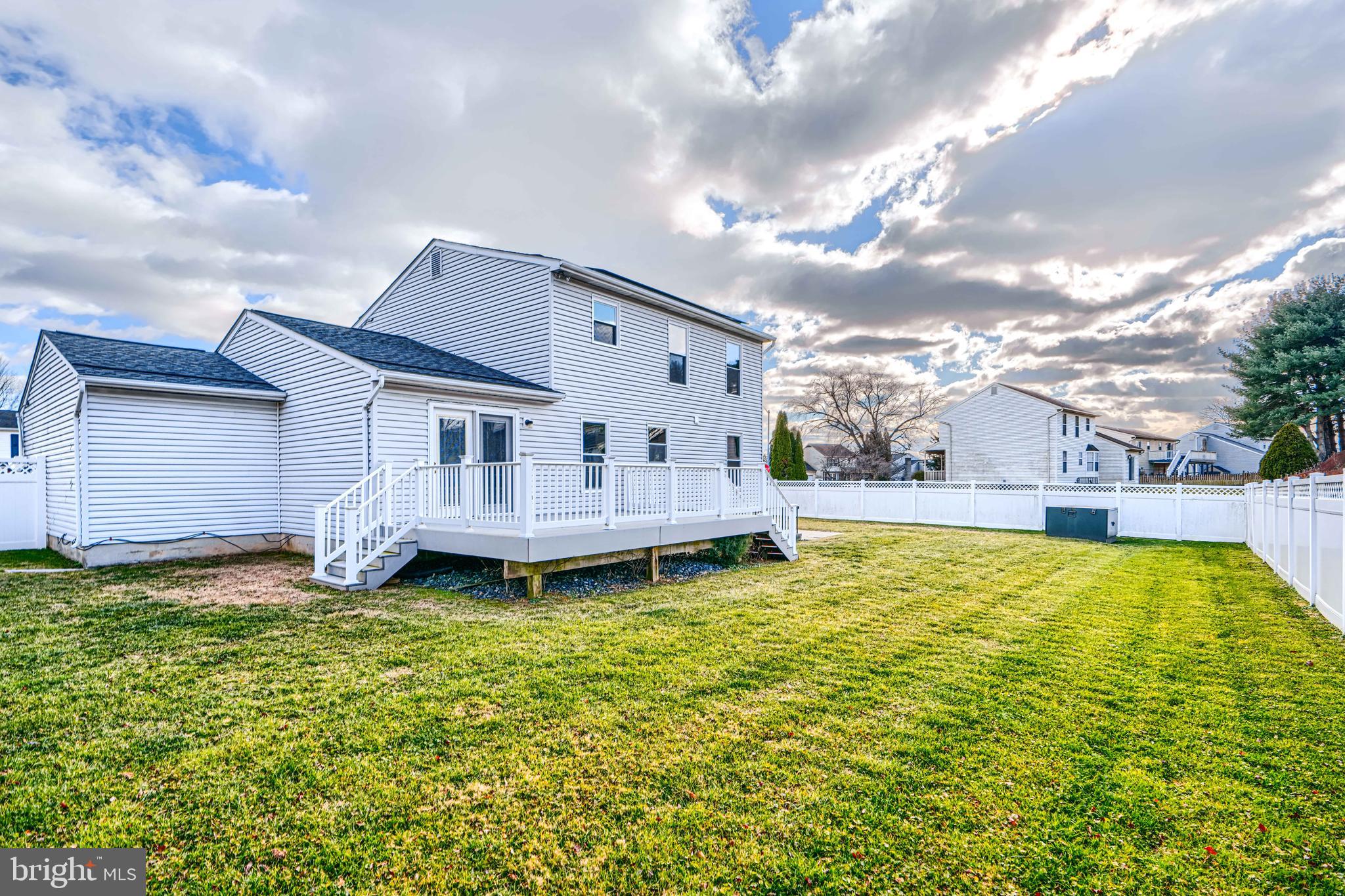 OAKHURST - Residential