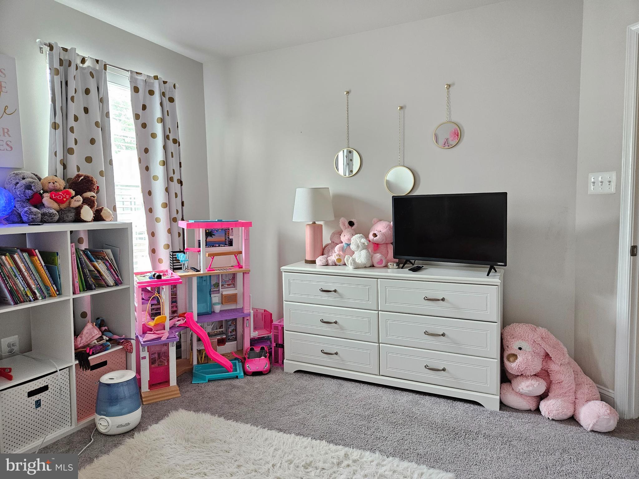 SUMMERFIELD VILLAGE - Residential